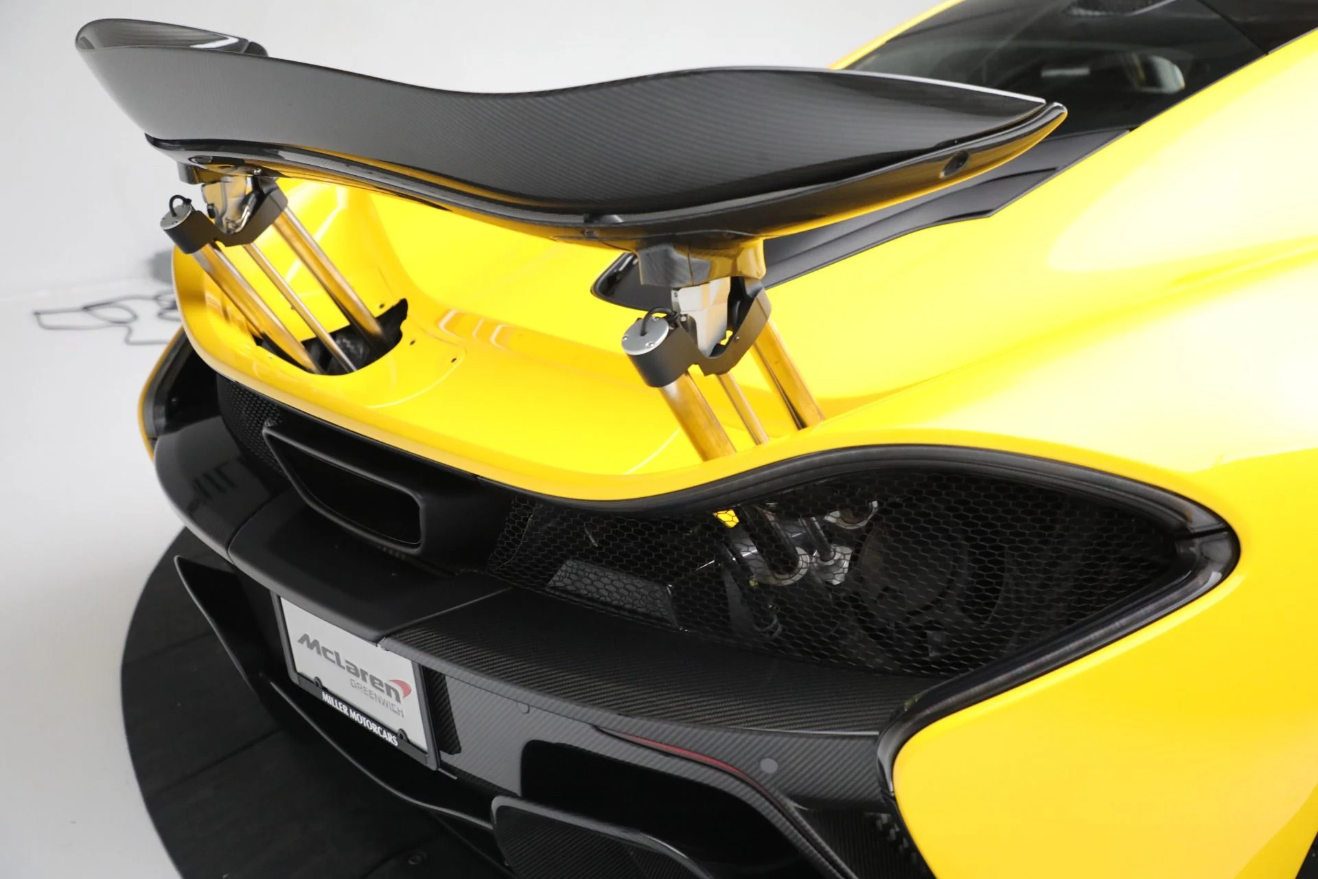 mph034_3407430978_Used_2015_Mc_Laren_P1_4c2a658900