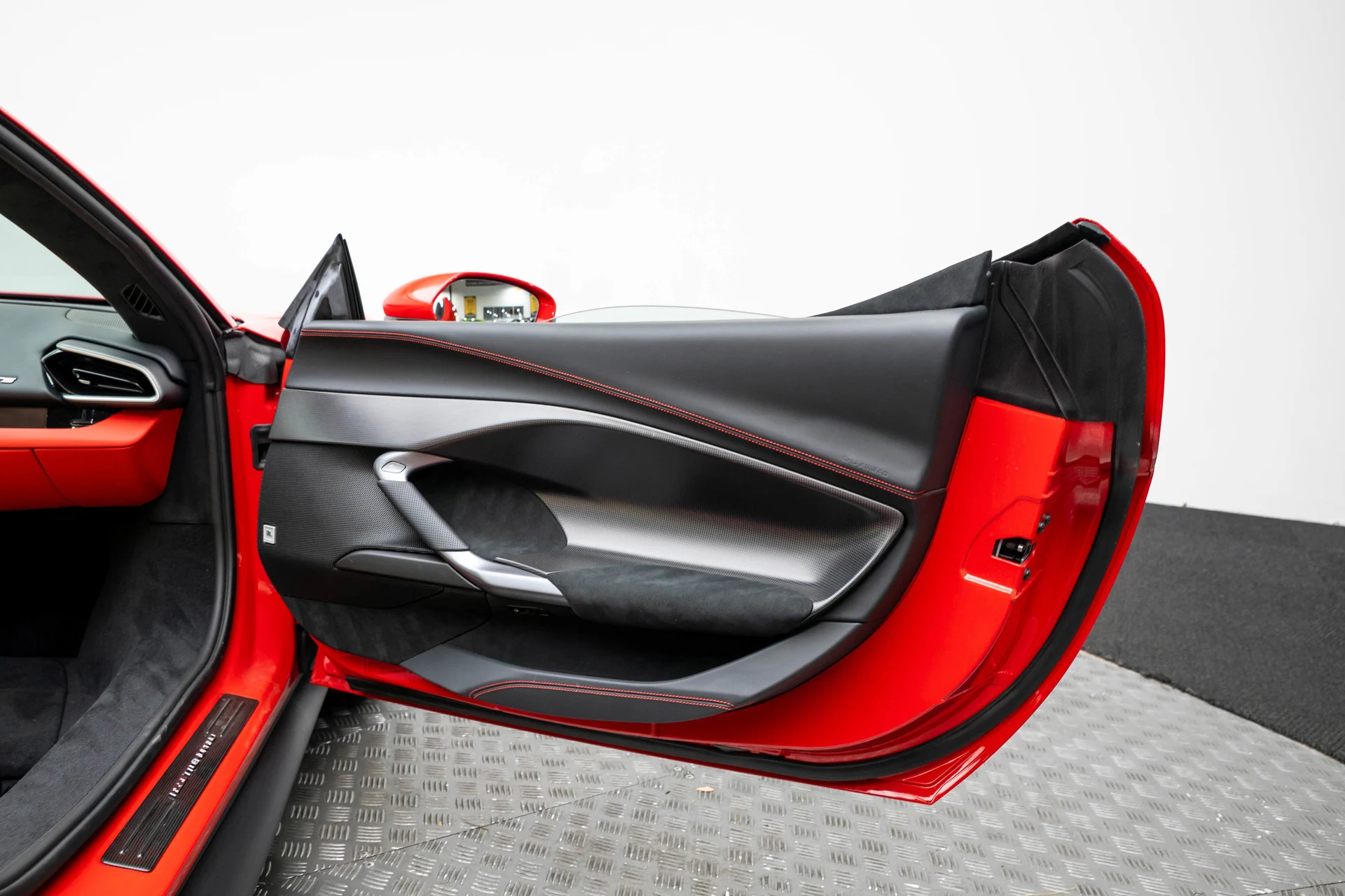 mph034_342067699_50b7568a4d4540a7b07eebb3b6d60ffd_5ac8570bef