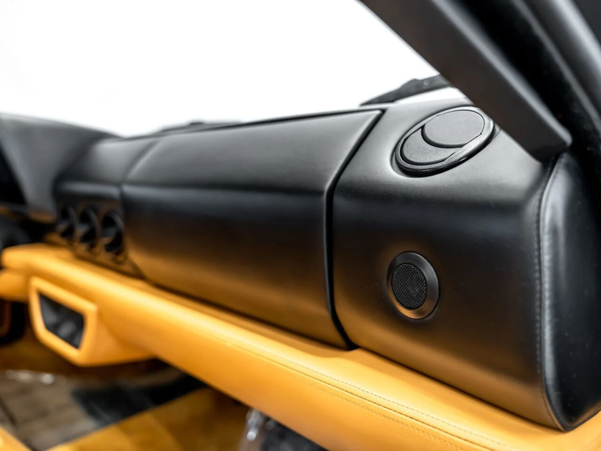 mph034_3425021260_ferrari_512_tr_1994_jpg_v_1773863537_d55b005da9