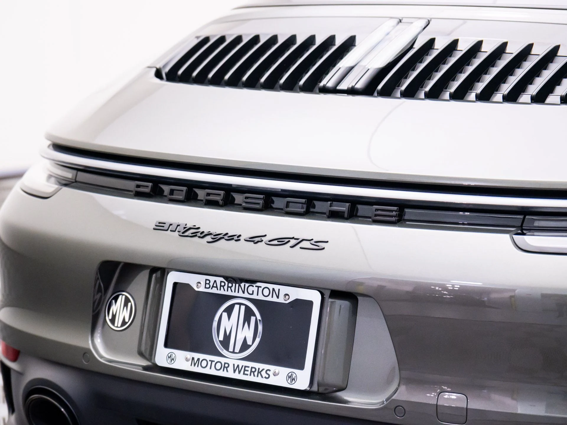 mph034_3433549931_0457c51c9dc77ec3a21b94c17404e696x_4f33248b2e