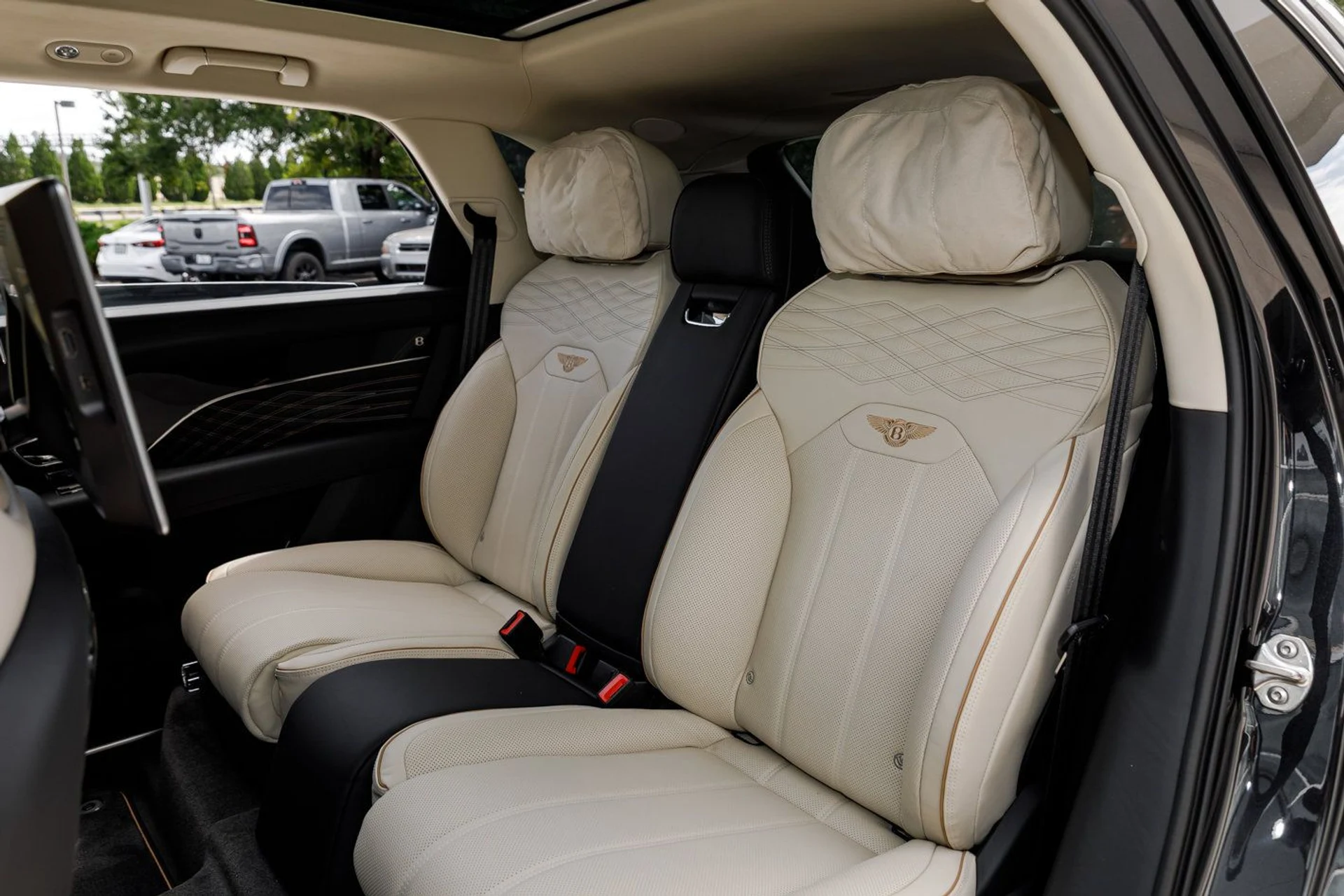 mph034_3434995528_afce5248a6a739f69729fe769cbdb38ex_4c40482fd7