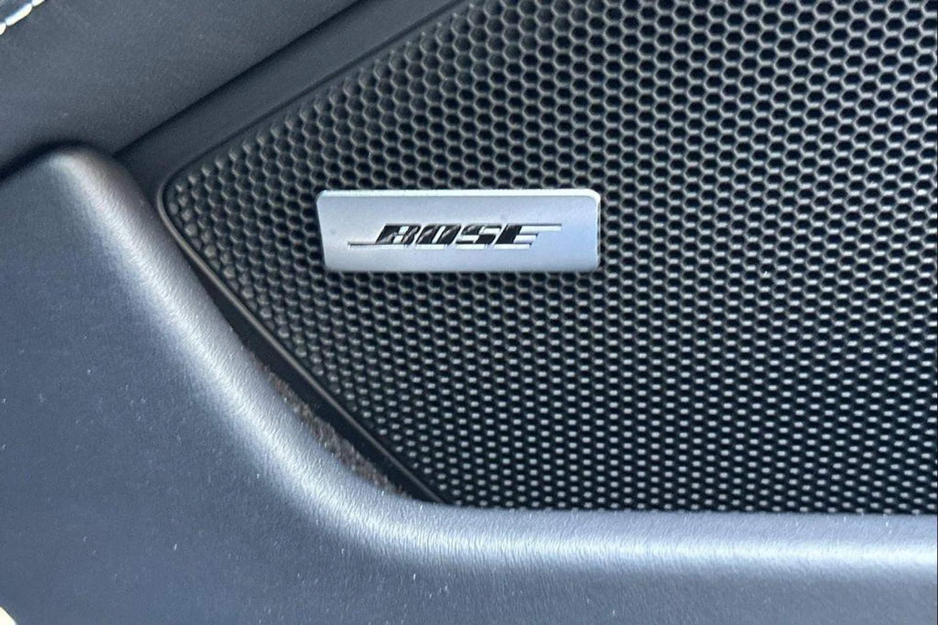 mph034_344176074_0jd6m_Wl1_Lg_zrvy_QFO_Dijc6_M_Rx8_e14e9253ed