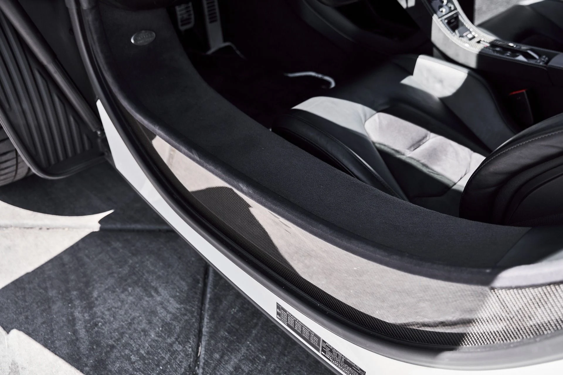 mph034_3444024837_Used_2012_Mc_Laren_MP_4_12_C_Base_1777009094_aed3417f73