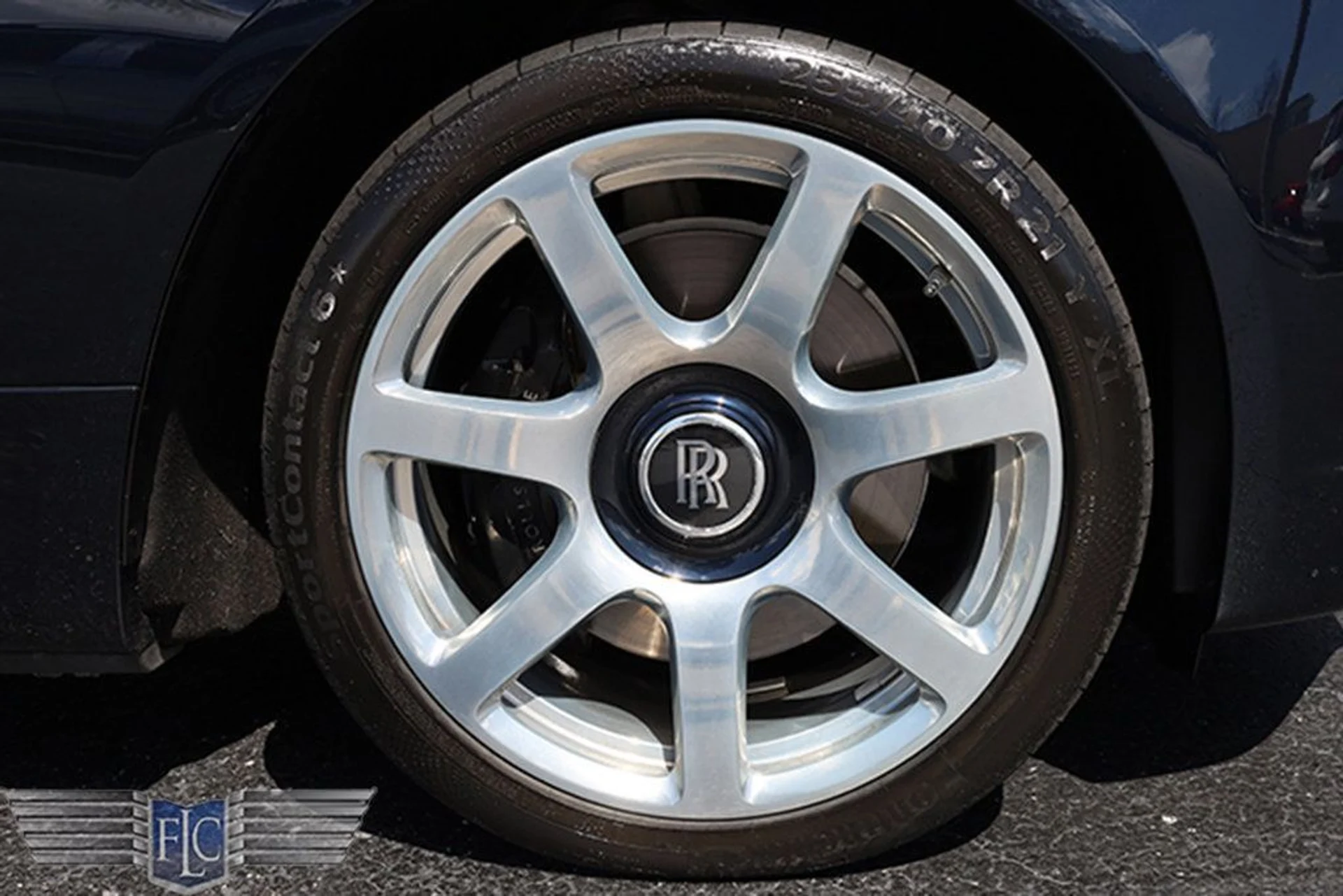 mph034_3465851780_used_2016_rolls_royce_dawn_2drconvertible_6305_22995256_35_1024_8fd36d75ad