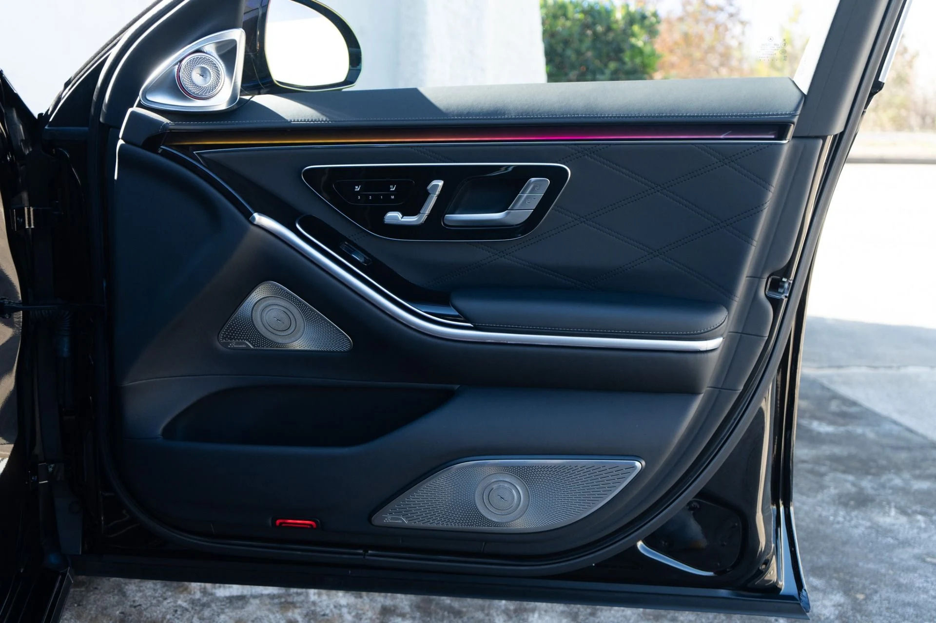 mph034_3467426918_Used_2021_Mercedes_Benz_S_Class_Mercedes_Maybach_S_580_4_MATIC_1770057190_9d62e18de8