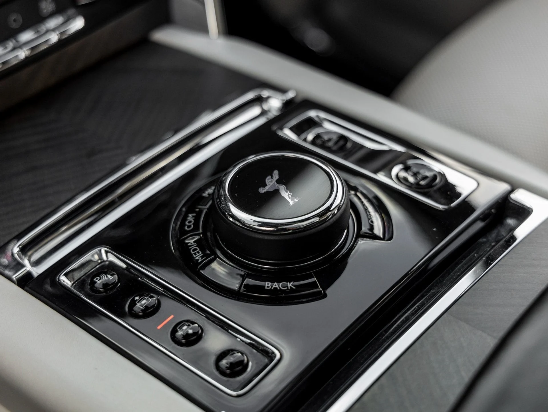 mph034_3469397696_35_939facae04