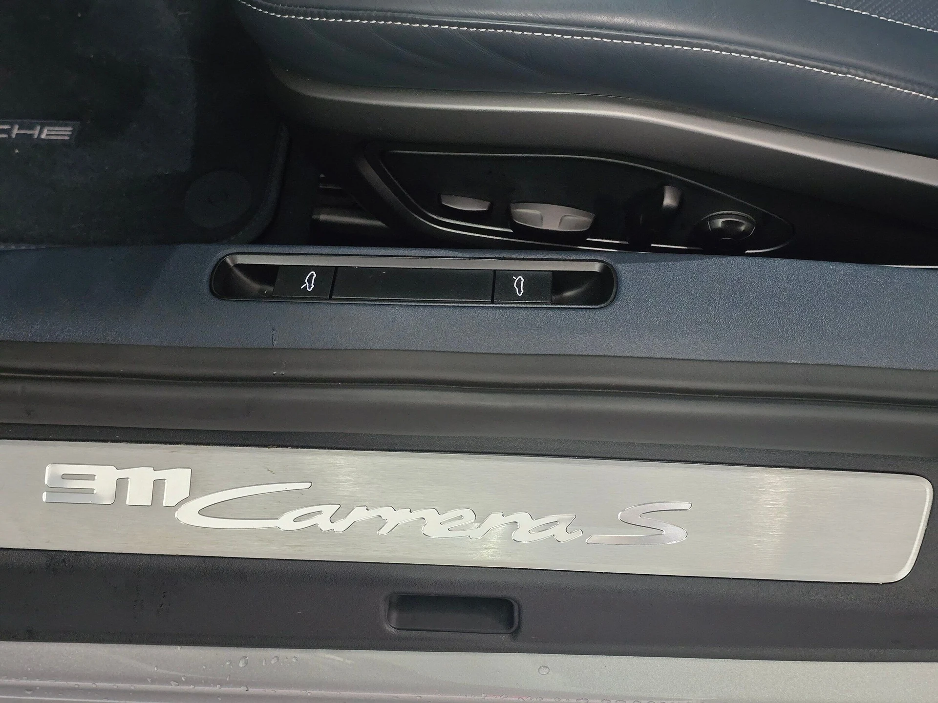 mph034_3484047048_65db49861a6a64e82e1e1c2566f7bcd9x_066acb8b14