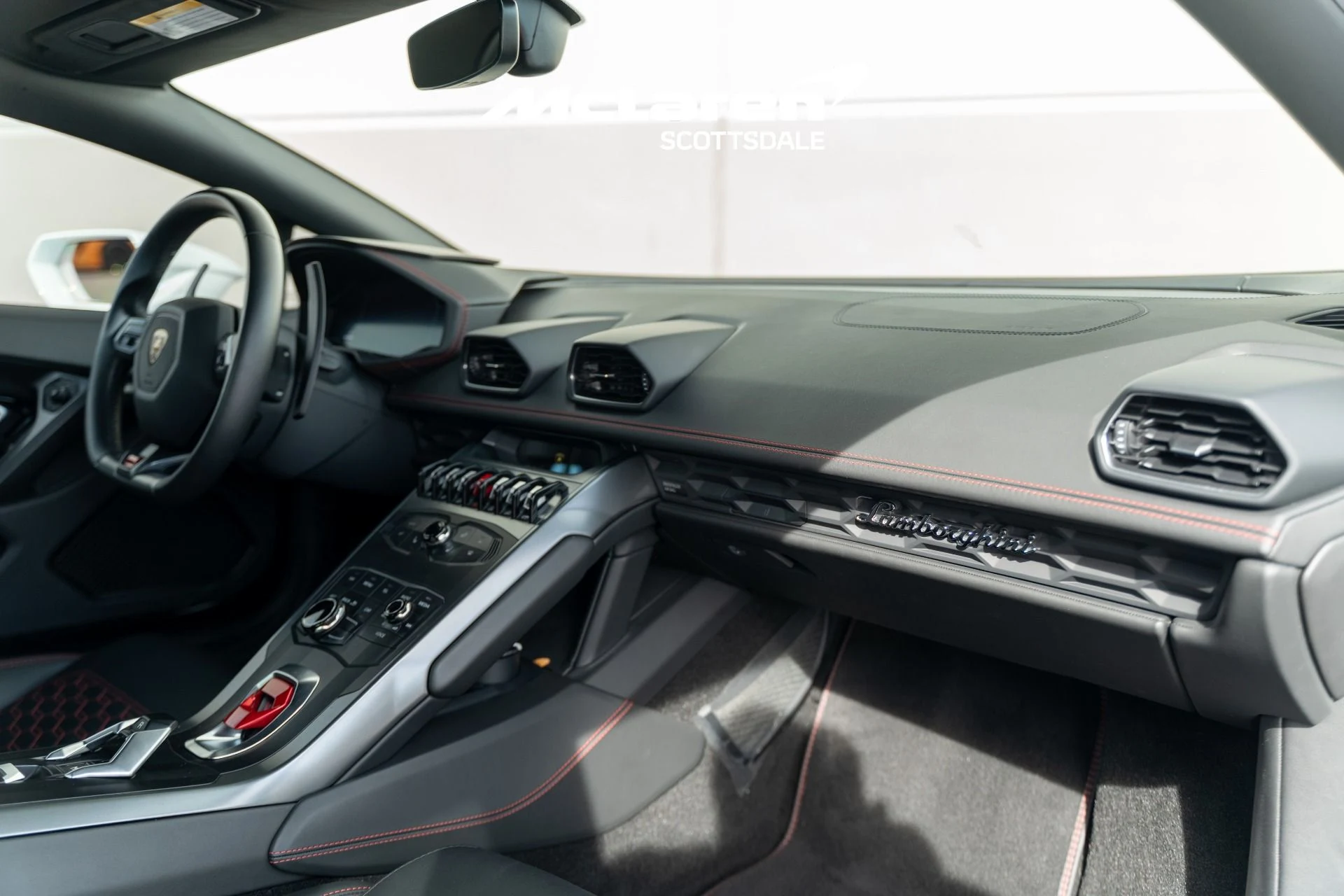 mph034_3484140696_Used_2018_LAMBORGHINI_HURACAN_LP_580_2_1764564005_76df56bf73