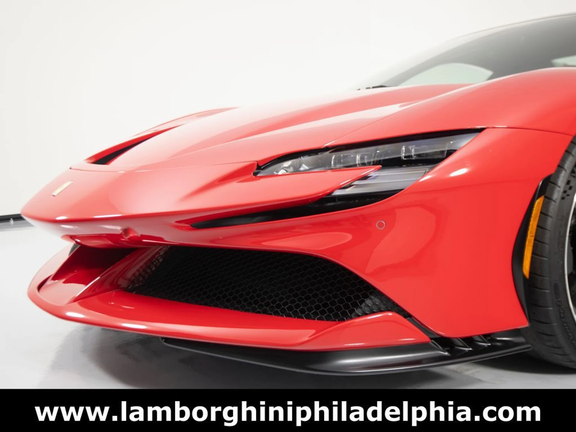 mph034_3486448757_bcf7d93f89cc1ea50edf541b45752920x_303e529b48