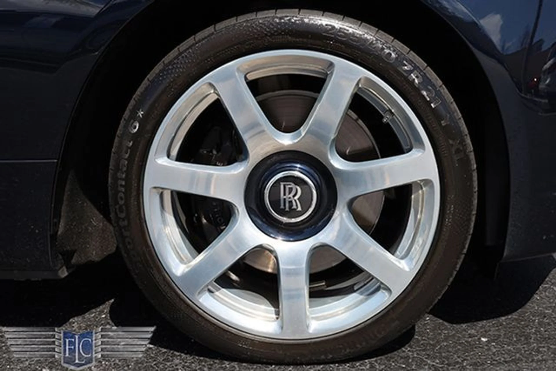 mph034_3491958601_used_2016_rolls_royce_dawn_2drconvertible_6305_22995256_39_640_76484a27bc