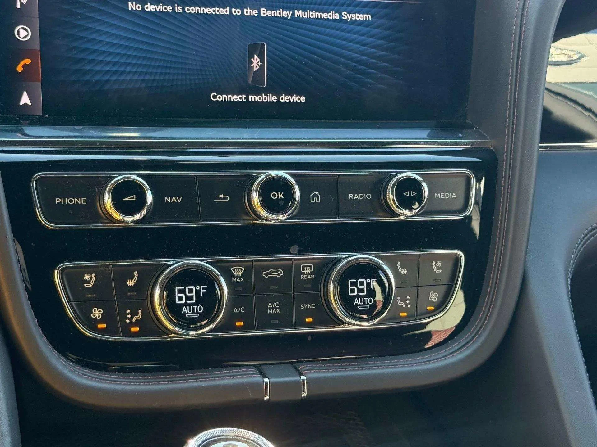 mph034_3495956541_84335468993145cf90372aff81ac6920_6ffde178da