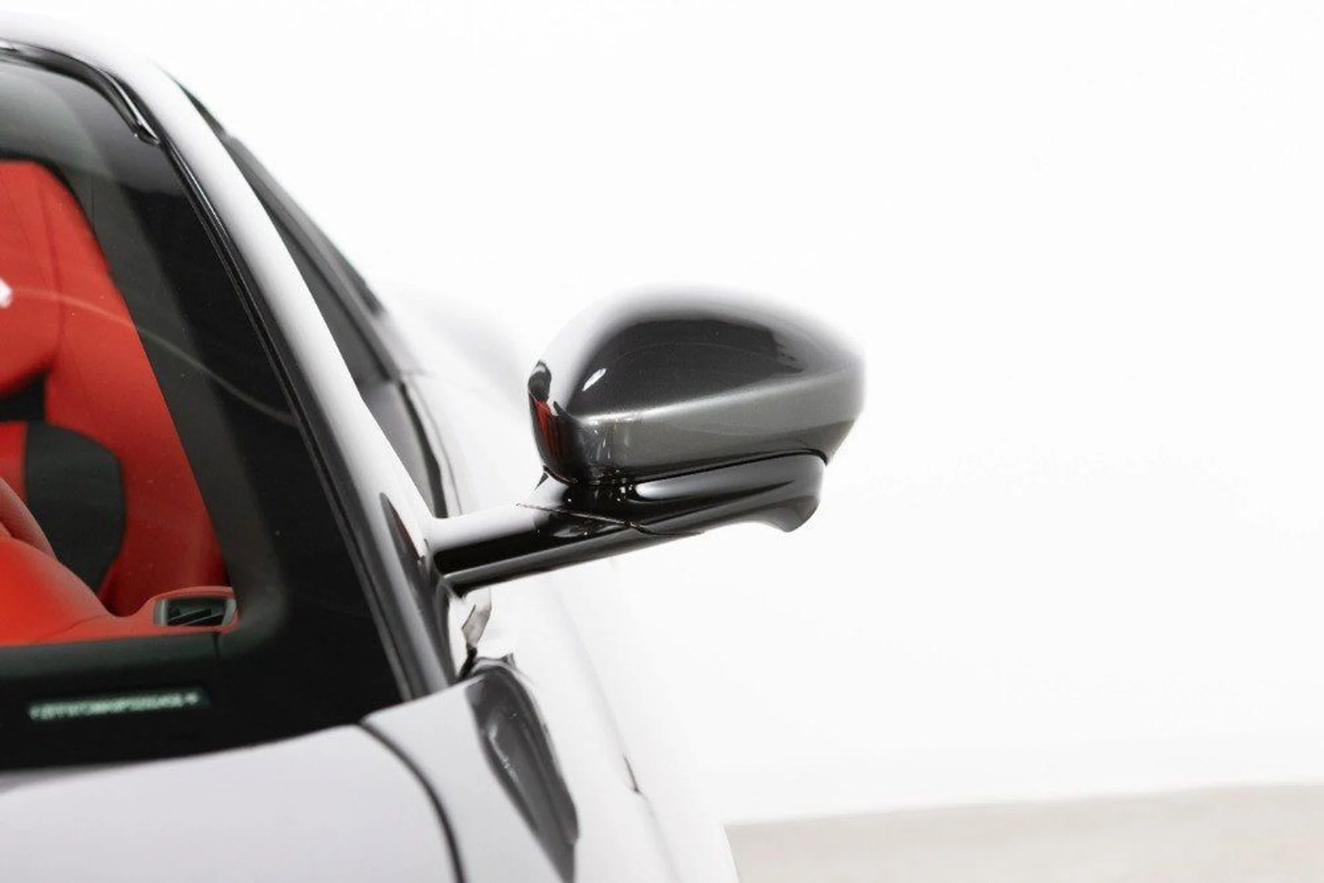 mph034_3500885774_eb849a3774384d64b9e8cb487bf1301d_a016b8c024