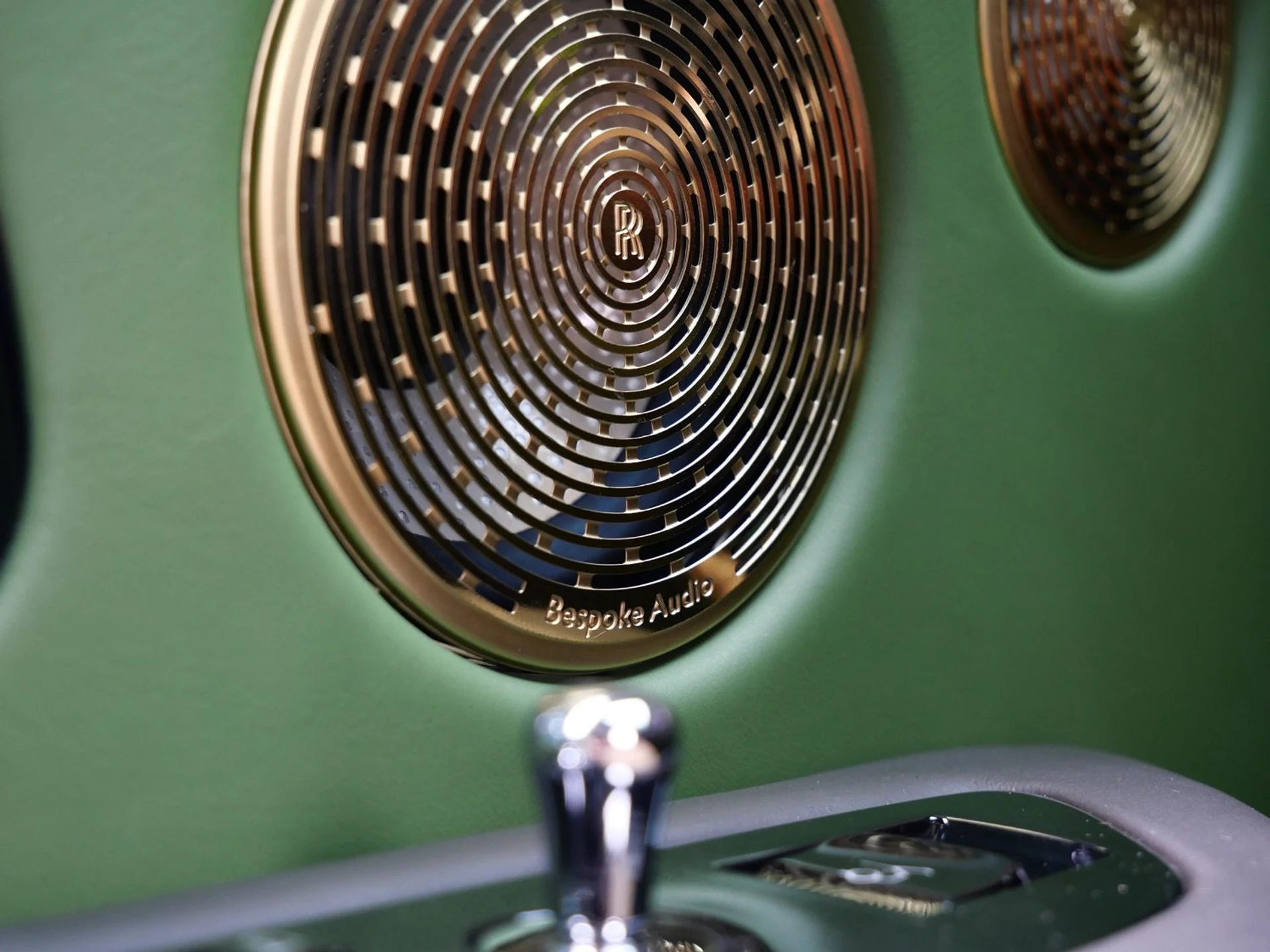 mph034_351485273_60d21caf855408e107291c5f24bea552x_95c112eea8