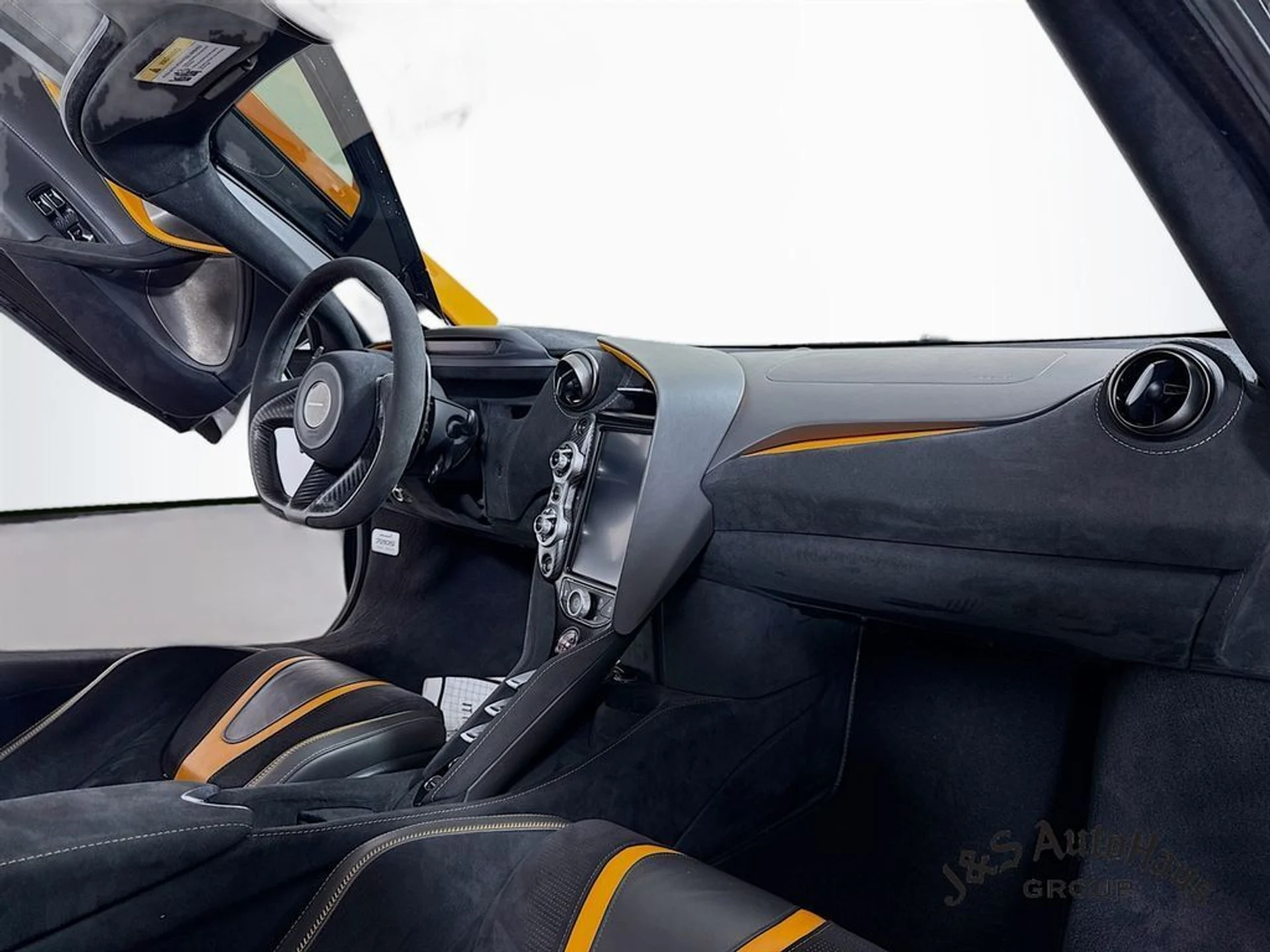 mph034_3524404856_533xc24bzwnedlk48k9zqz8pjjnn_b81cd71eb2