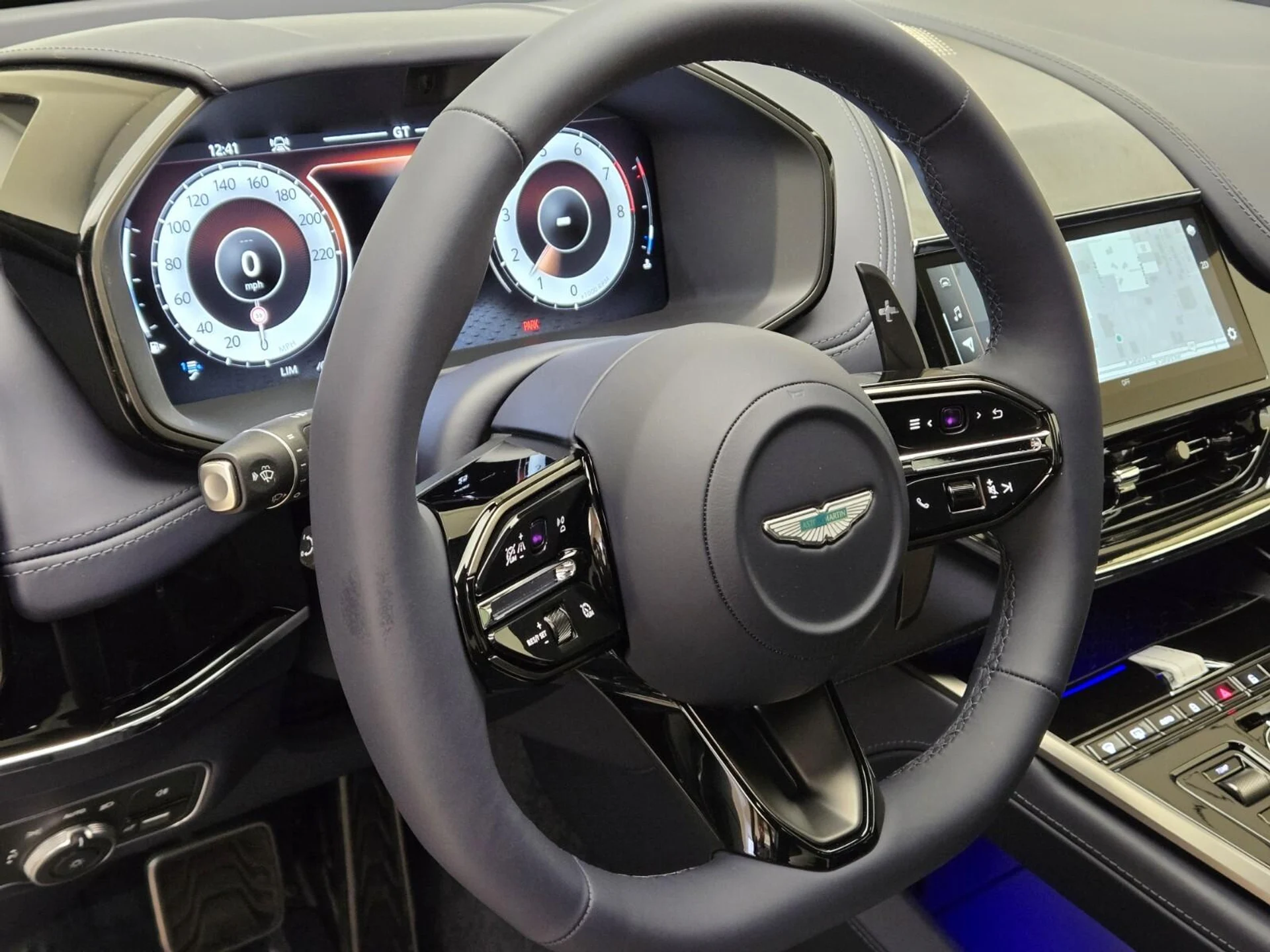 mph034_3525019098_New_2026_Aston_Martin_DBX_S_1780118662_dcced521b6