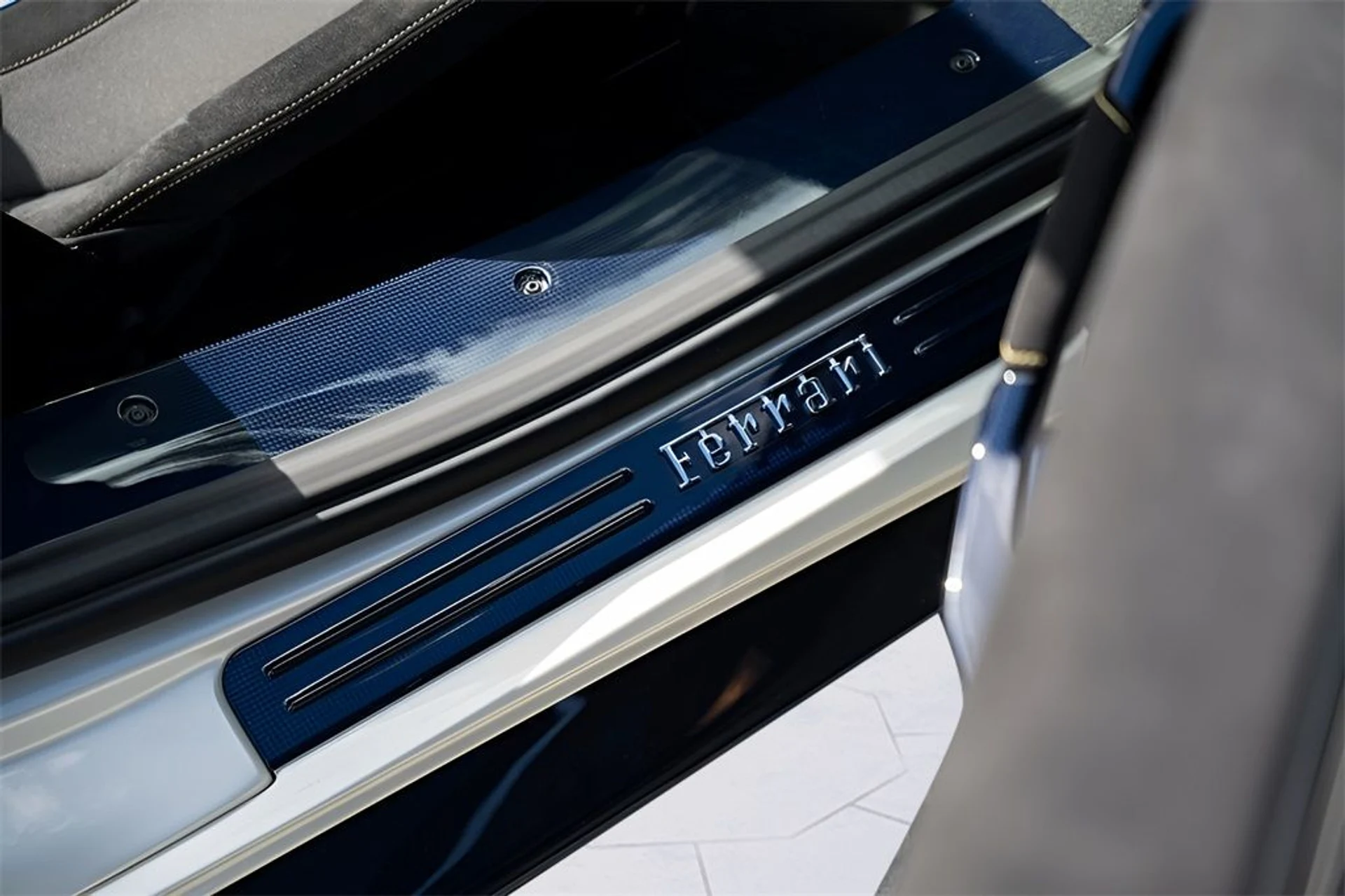 mph034_3544020471_image_36_604be4a290