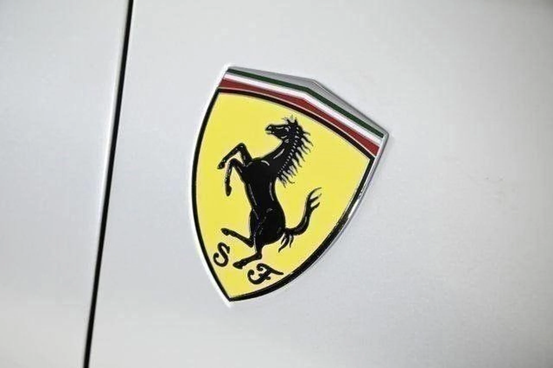 mph034_3549325558_65c4686c0b824678b58b2a1eb2db43e2_6f054a025a