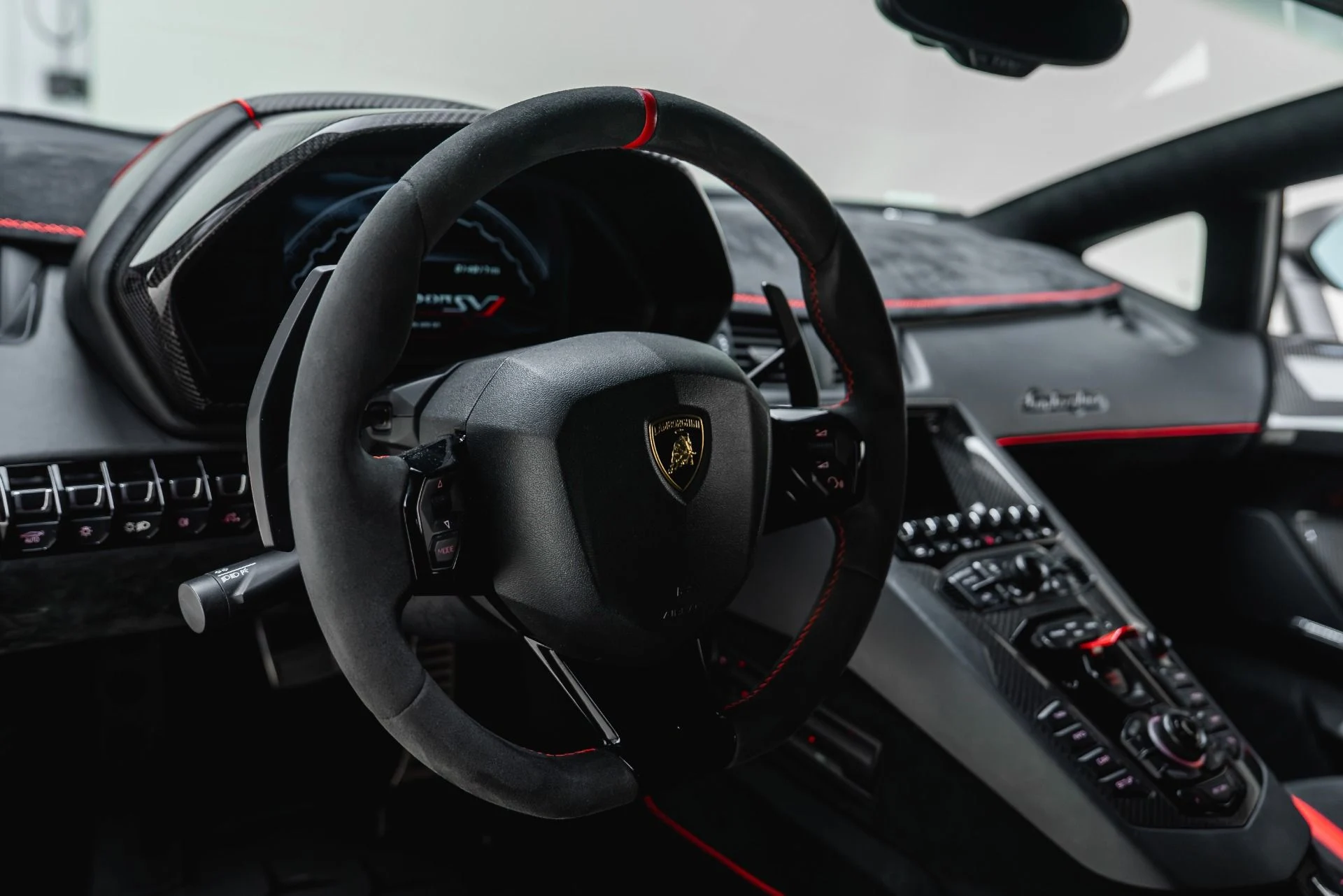 mph034_3549547260_Used_2020_Lamborghini_Aventador_LP_770_4_SVJ_1780965710_d7a90ada1d