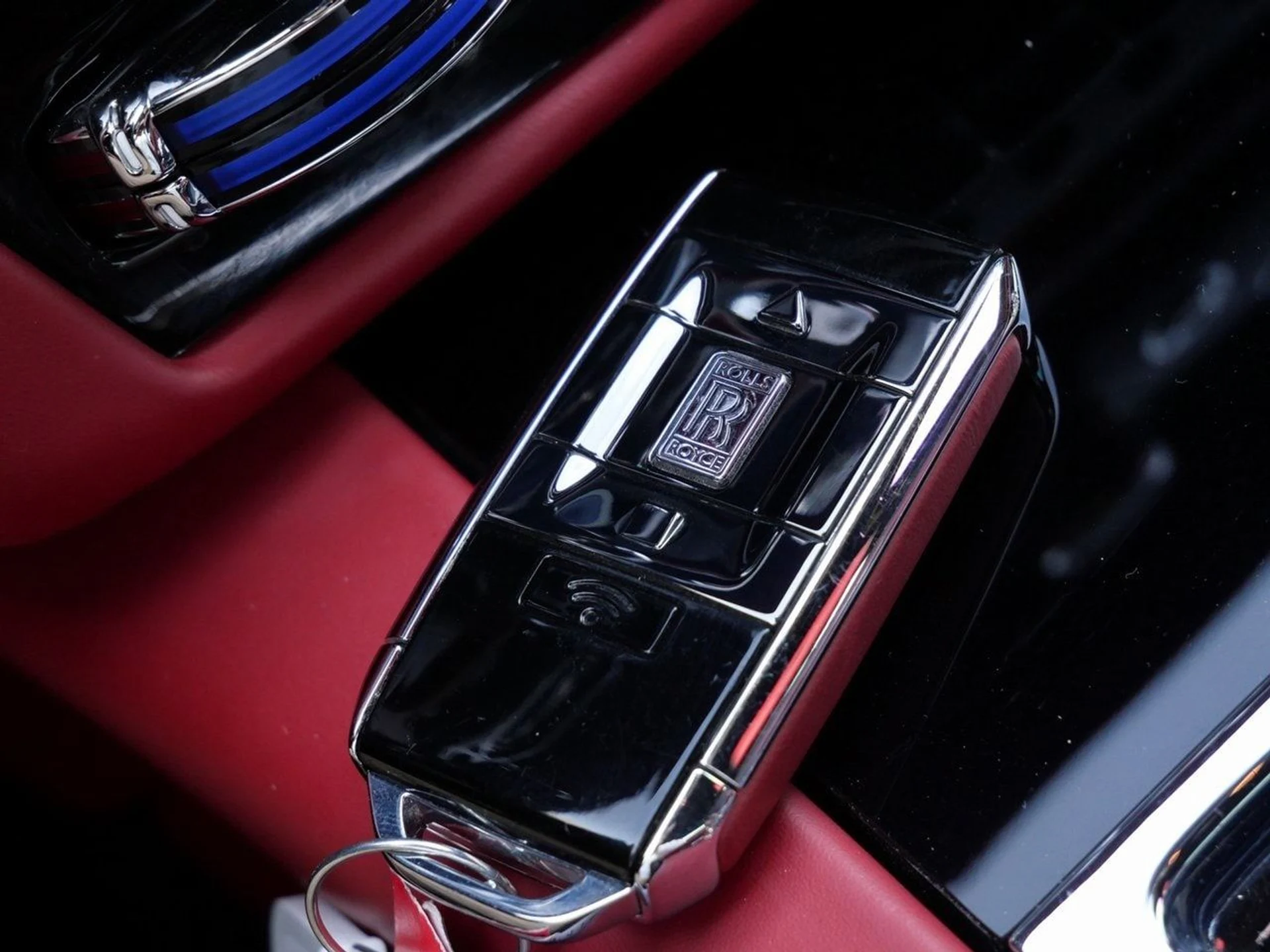 mph034_357819806_2aa073d285e4c63bd3a1d38bb11ea7d3x_ebb1e4477a