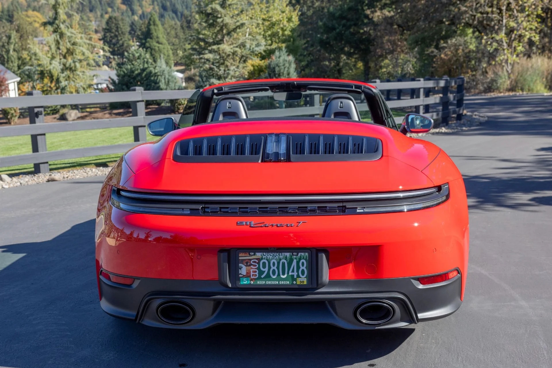 mph034_3582399083_Used_2026_Porsche_911_Carrera_T_1792602087_92c7728387