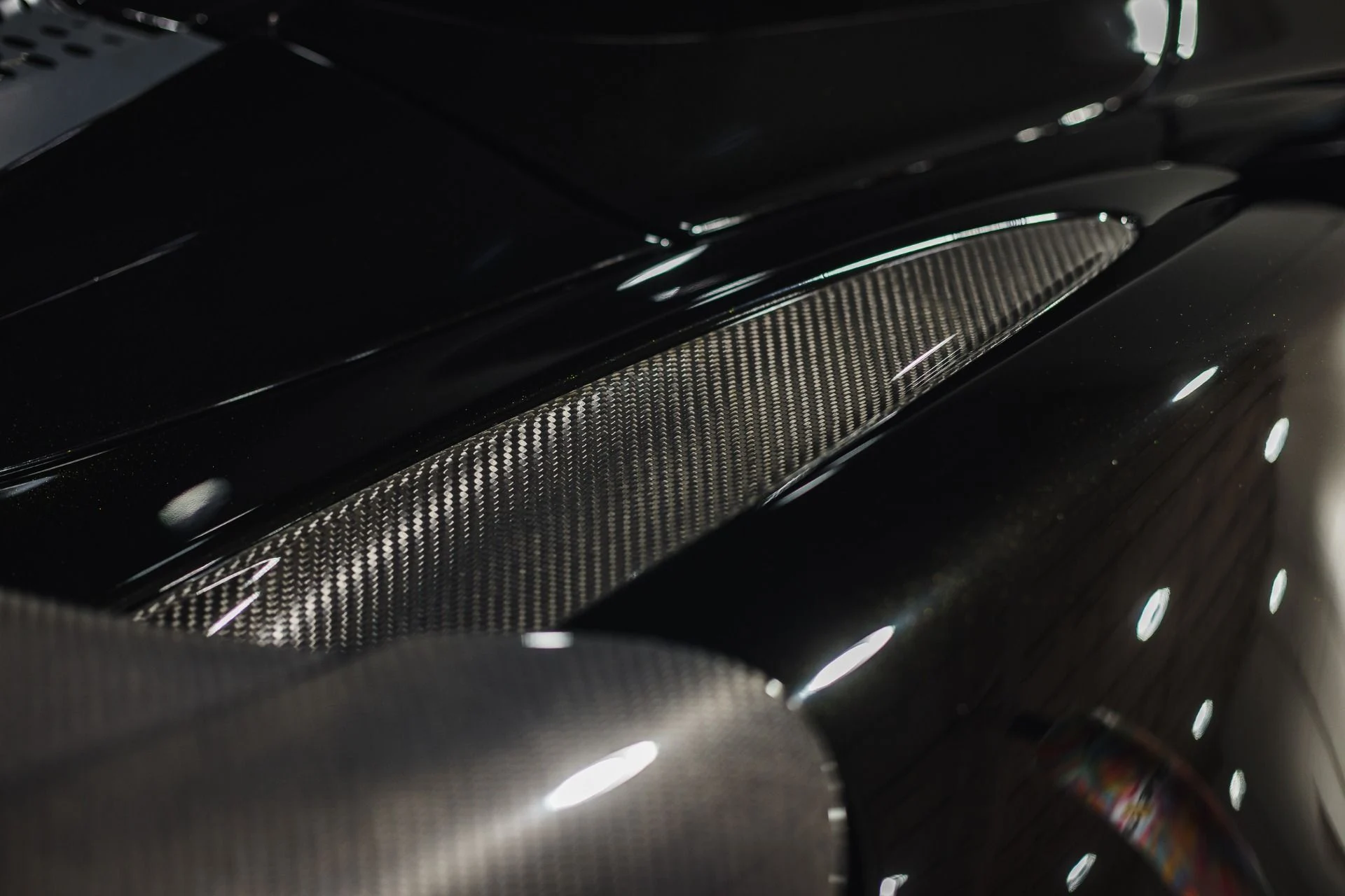 mph034_3583776916_Used_2024_Mc_Laren_750_S_Spider_450000_MSRP_Tasteful_Modifications_1775790884_ebb96cf931