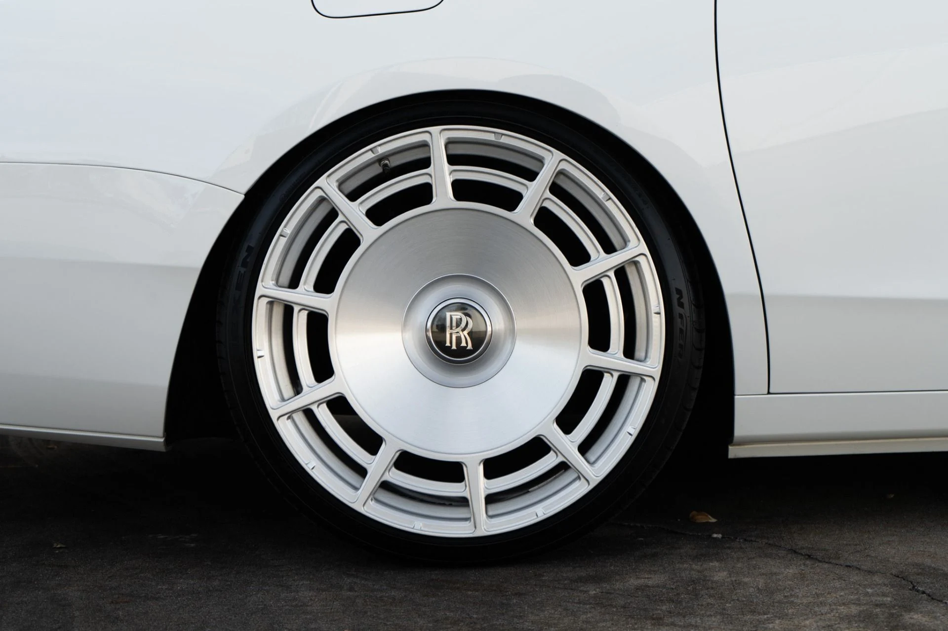 mph034_3585532585_Used_2022_Rolls_Royce_Ghost_1771452003_e1935e2fd9