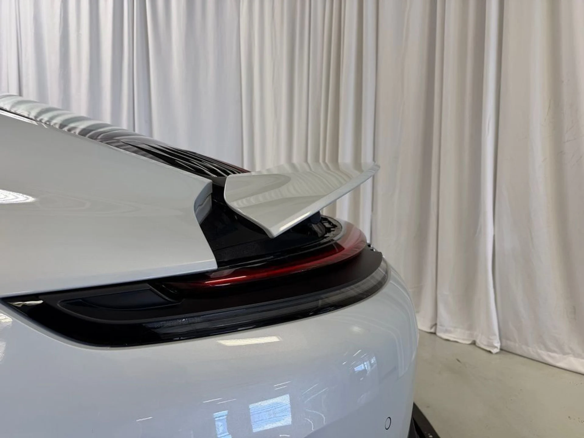 mph034_3586088811_a6df67f038941f8c494de070a2417941x_0a196fde71