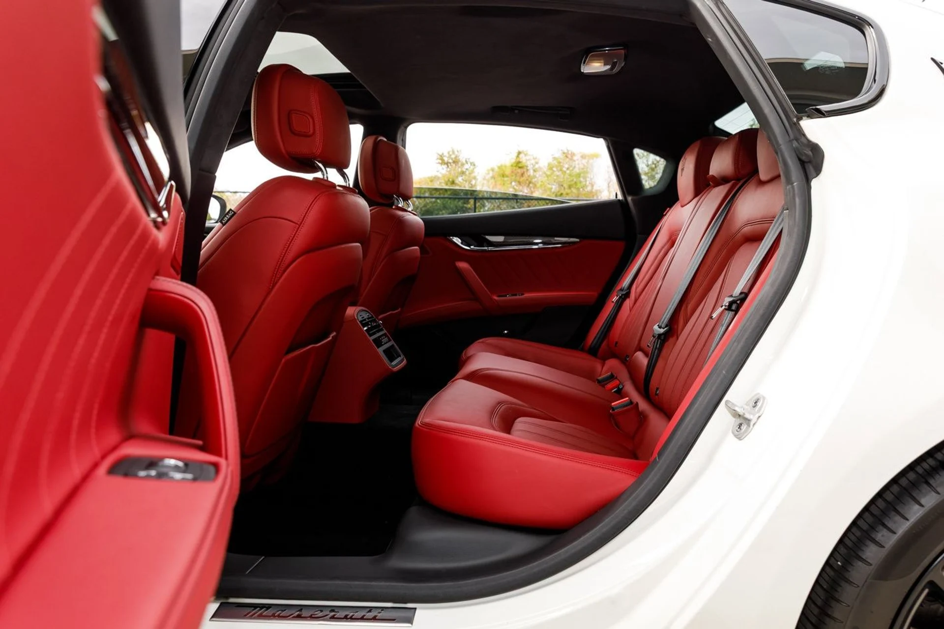 mph034_3598342369_8db433064dee91e67f0aa3f4600e6651x_5d180e4f4b