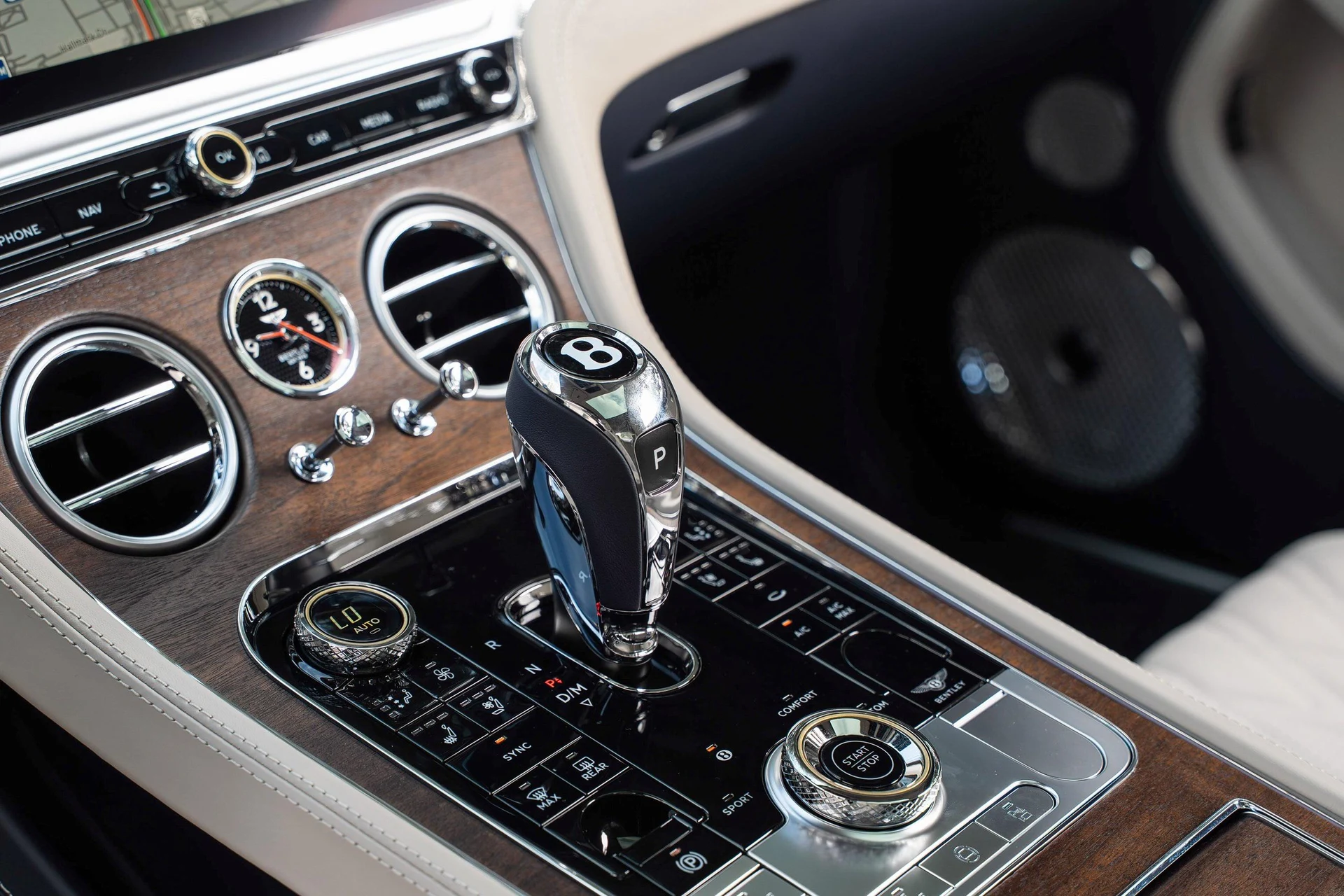 mph034_3601852183_470961999_692009daaf5727c8024d8210_c736450b53