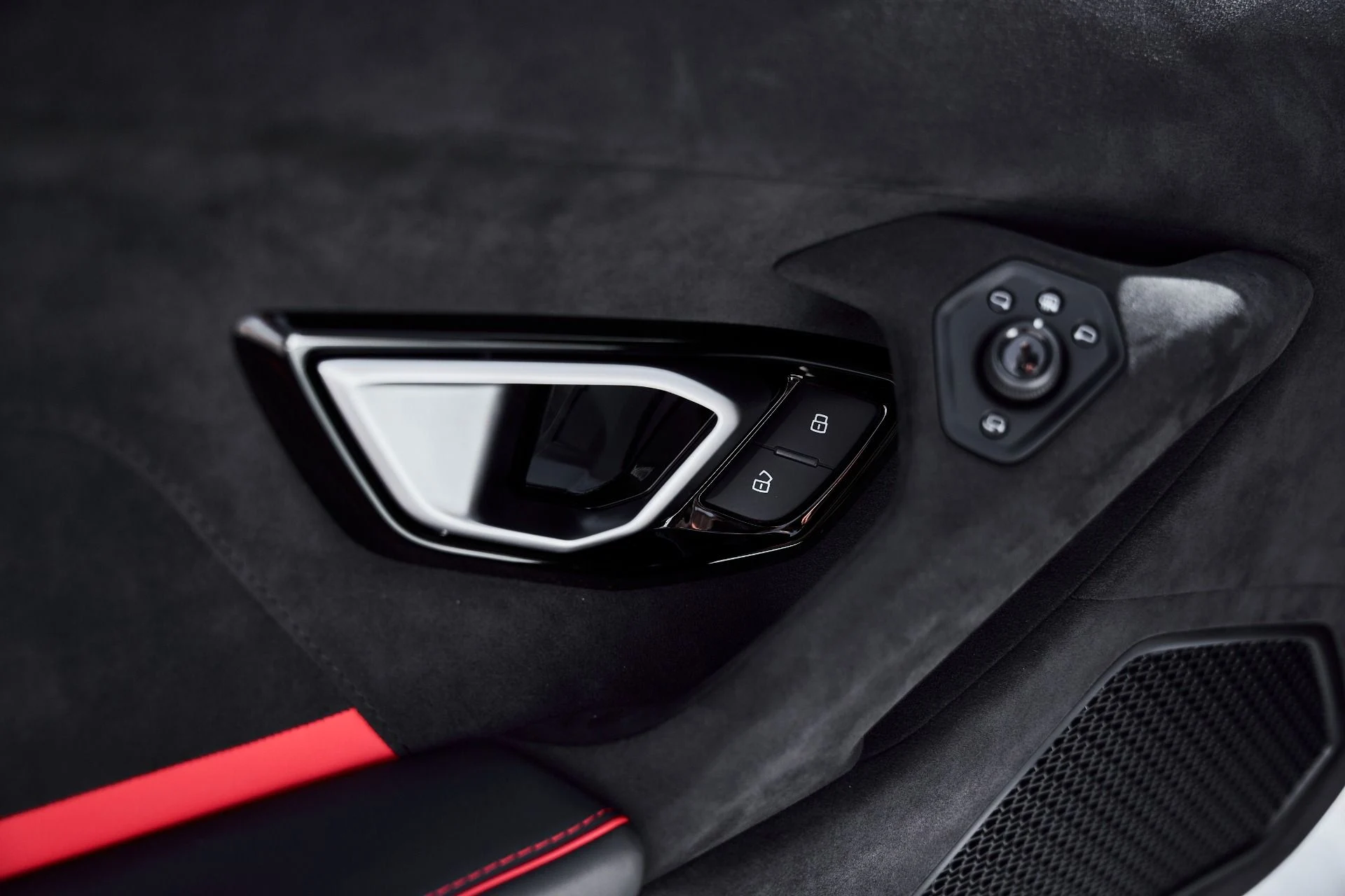 mph034_3605242495_Used_2023_Lamborghini_Huracan_1778117622_82358b38ed