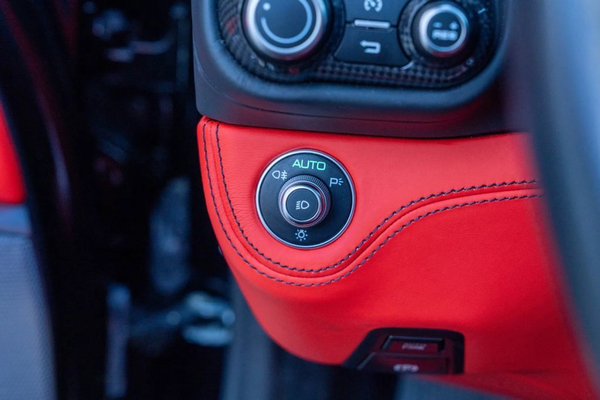 mph034_3611406804_f7fa33665f034a3bb7336a0d8cd310d3_959f68805f