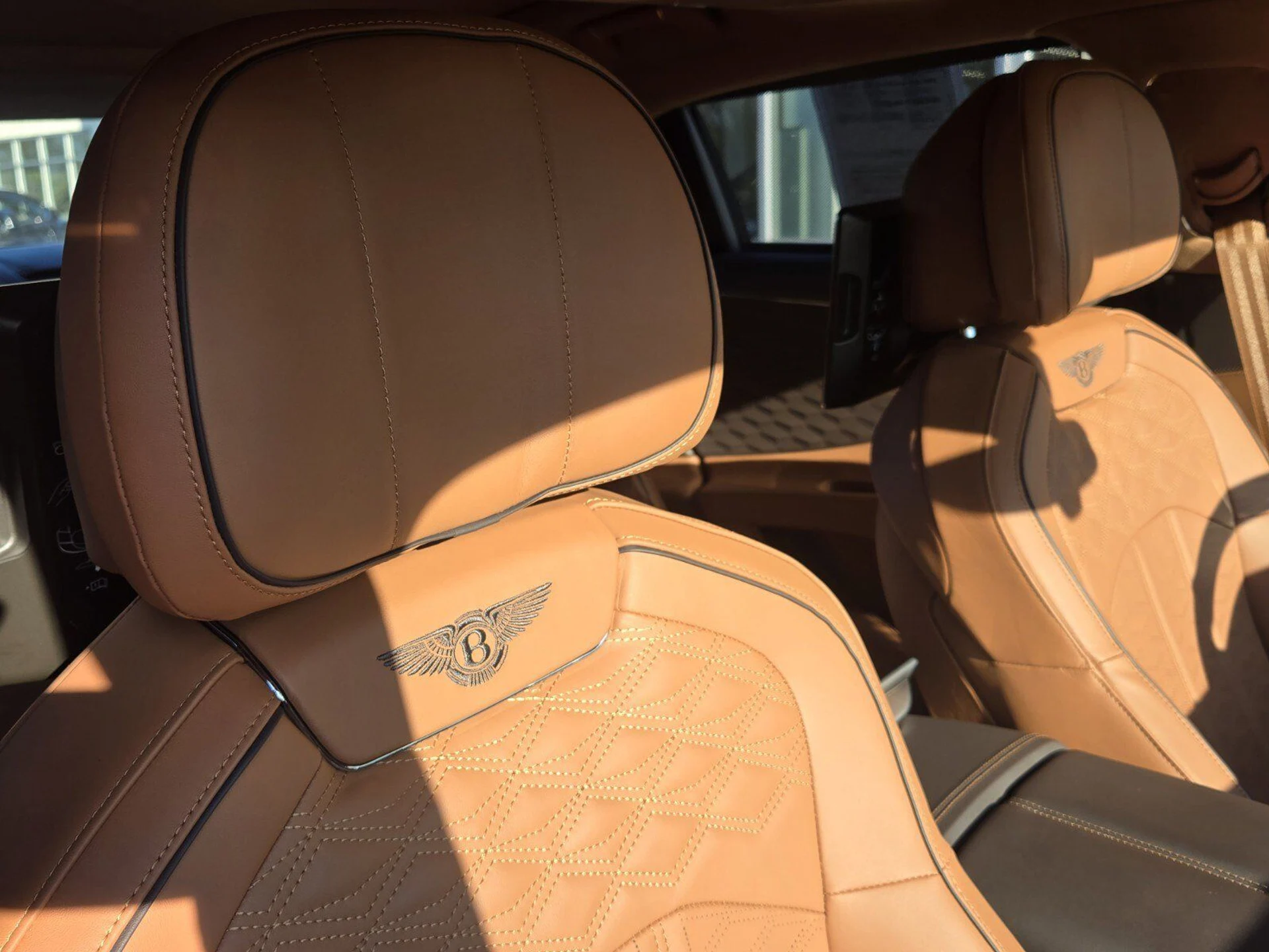 mph034_3612927601_bba3ce17732cb4aed7732da1e0613038x_04ca2c0397