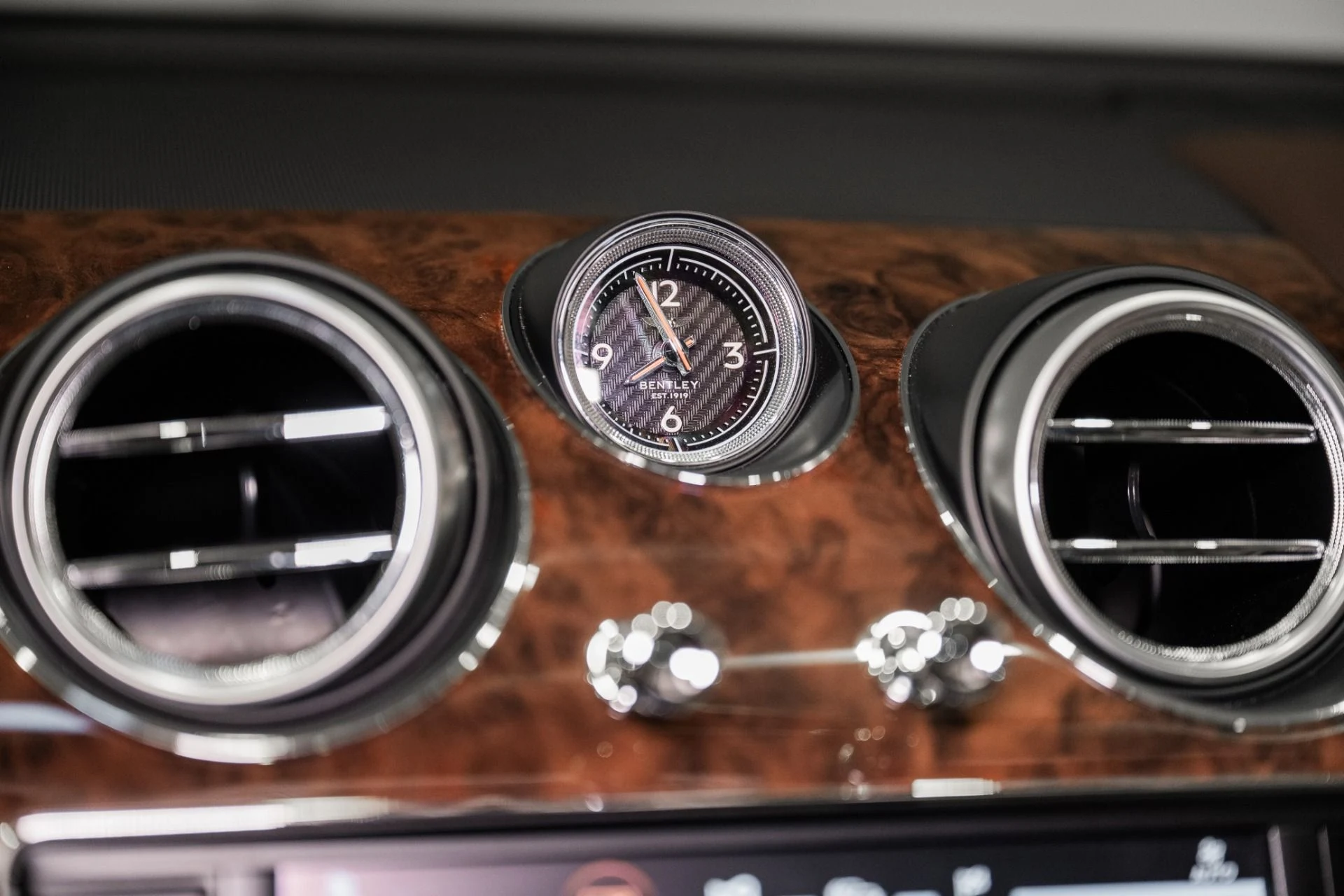 mph034_3615228620_Used_2017_Bentley_Bentayga_W12_1791218079_4aa0f7208b