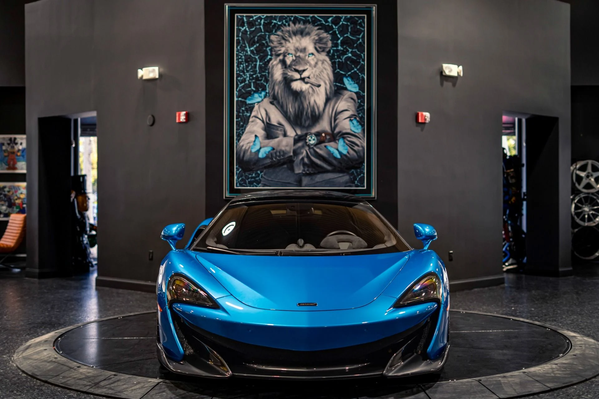 mph034_3616899234_Used_2020_Mc_Laren_600_LT_Spider_MSO_Ludus_Blue_308000_MSRP_1779204636_b96e6ca286