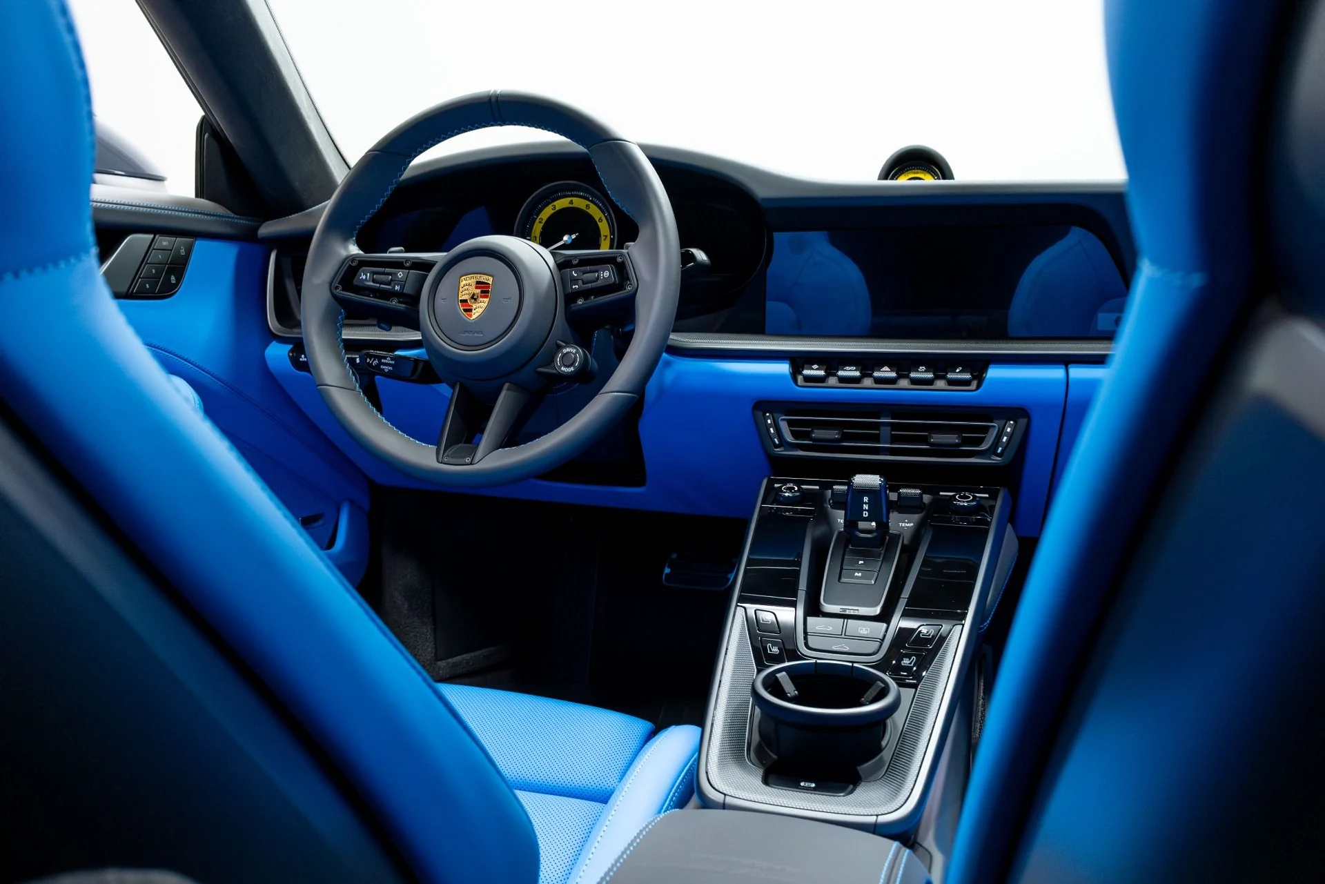 mph034_3617828936_Used_2024_Porsche_911_1782576081_8f5569f7b3