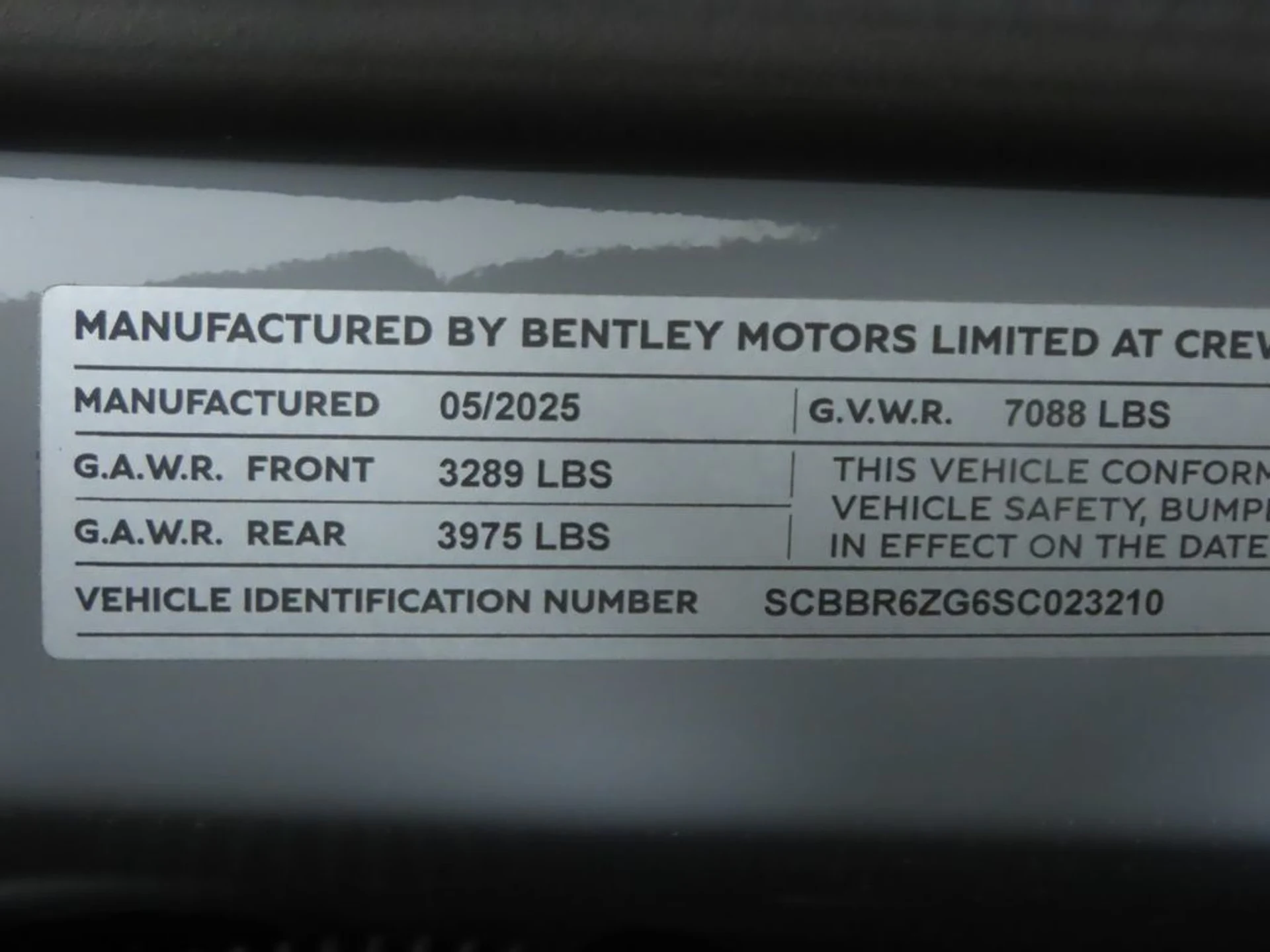 mph034_362355657_new_2025_bentley_flying_spur_speedsedan_8119_22891449_35_1024_e256e2ad0a