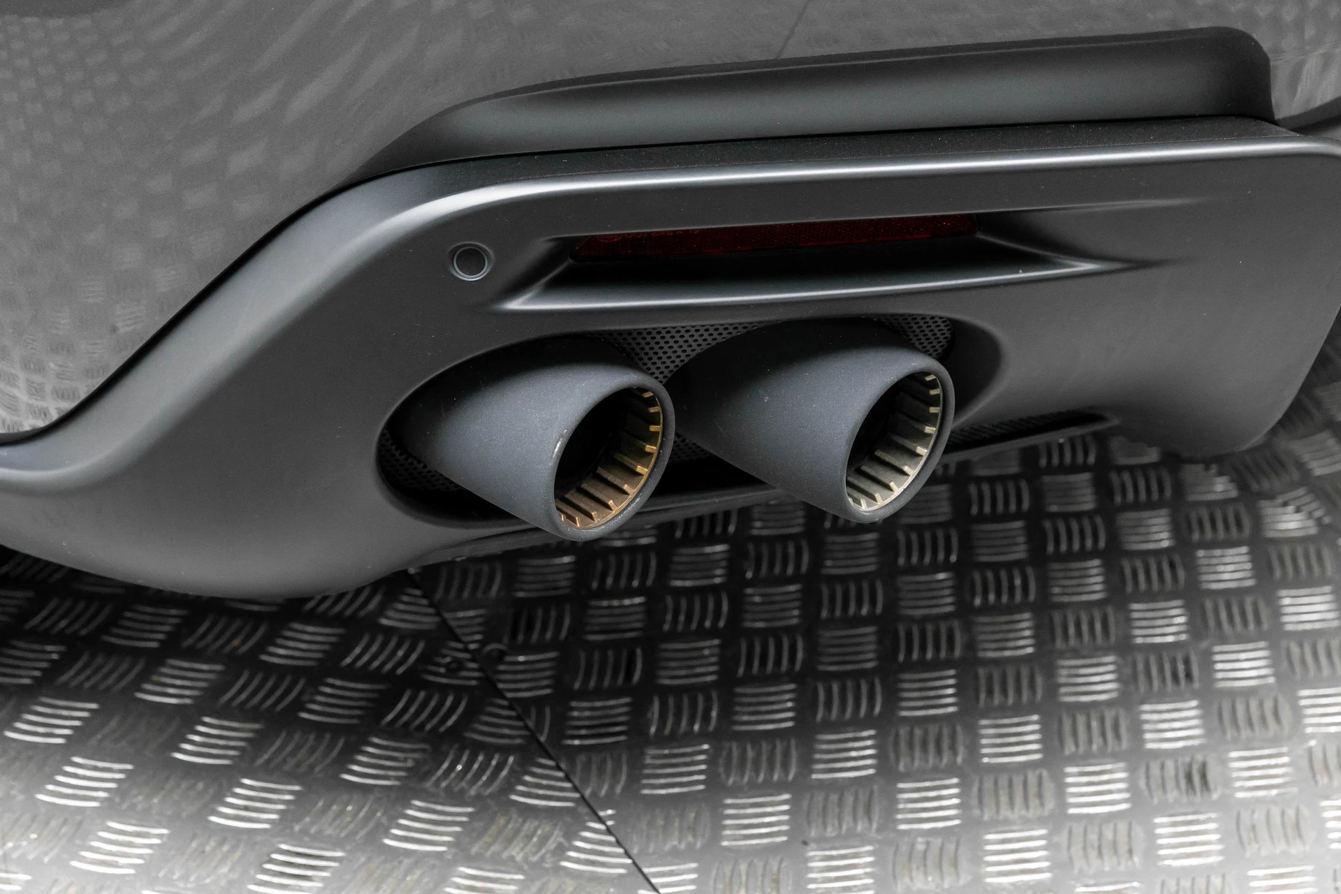 mph034_362434815_6887ee9312f64ee1b97b9439c16db513_5ff53745a6