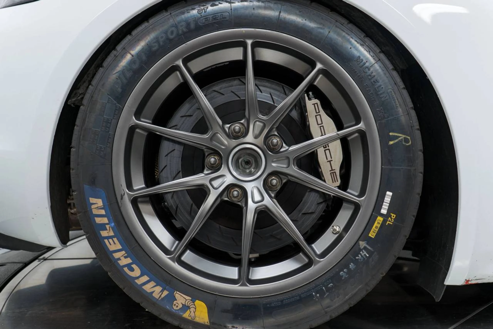 mph034_362696821_1280_e25694bcc5