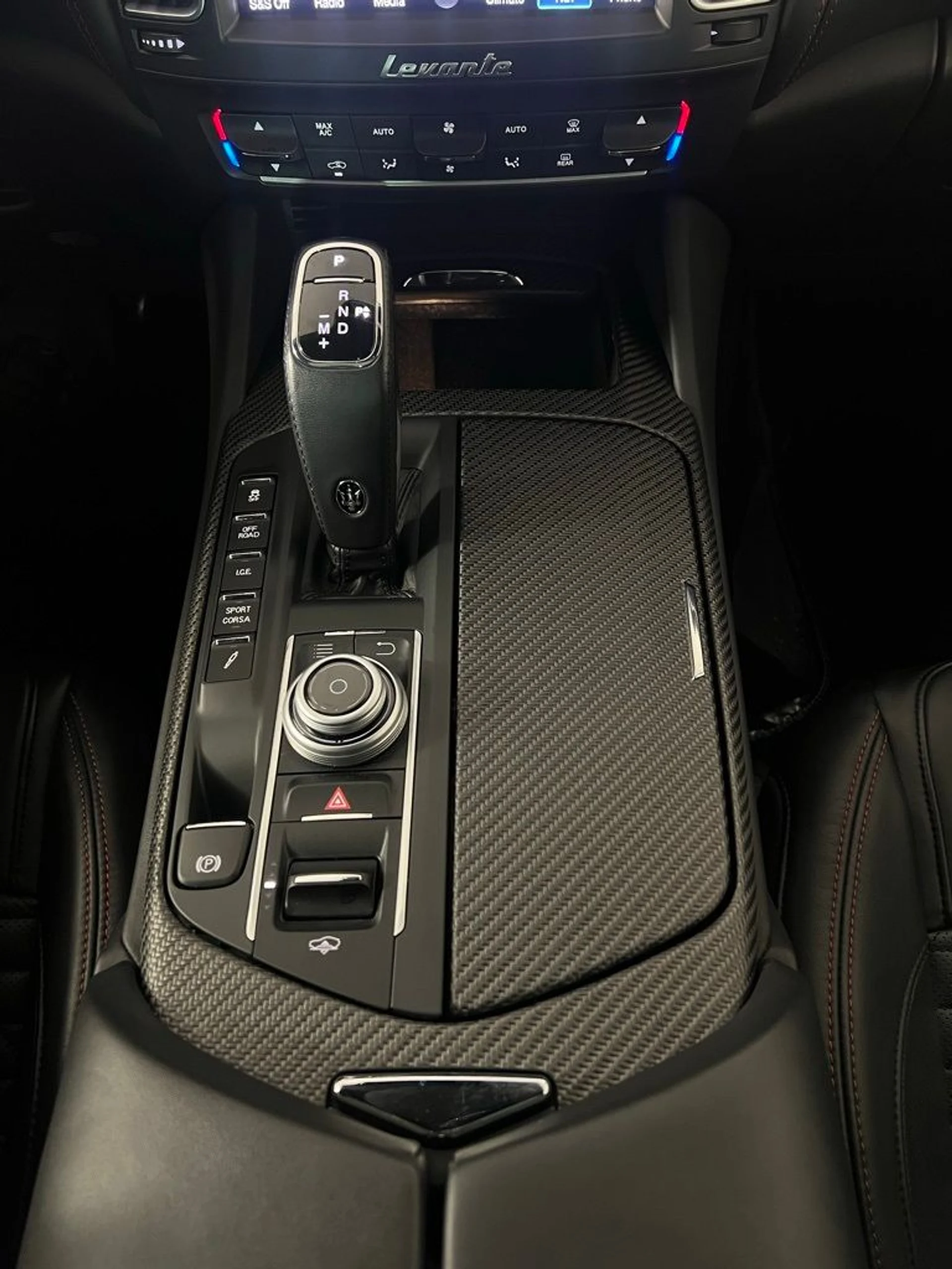 mph034_3663075312_03823b88031e50338f1c91b184da616b_bb57df3e0b