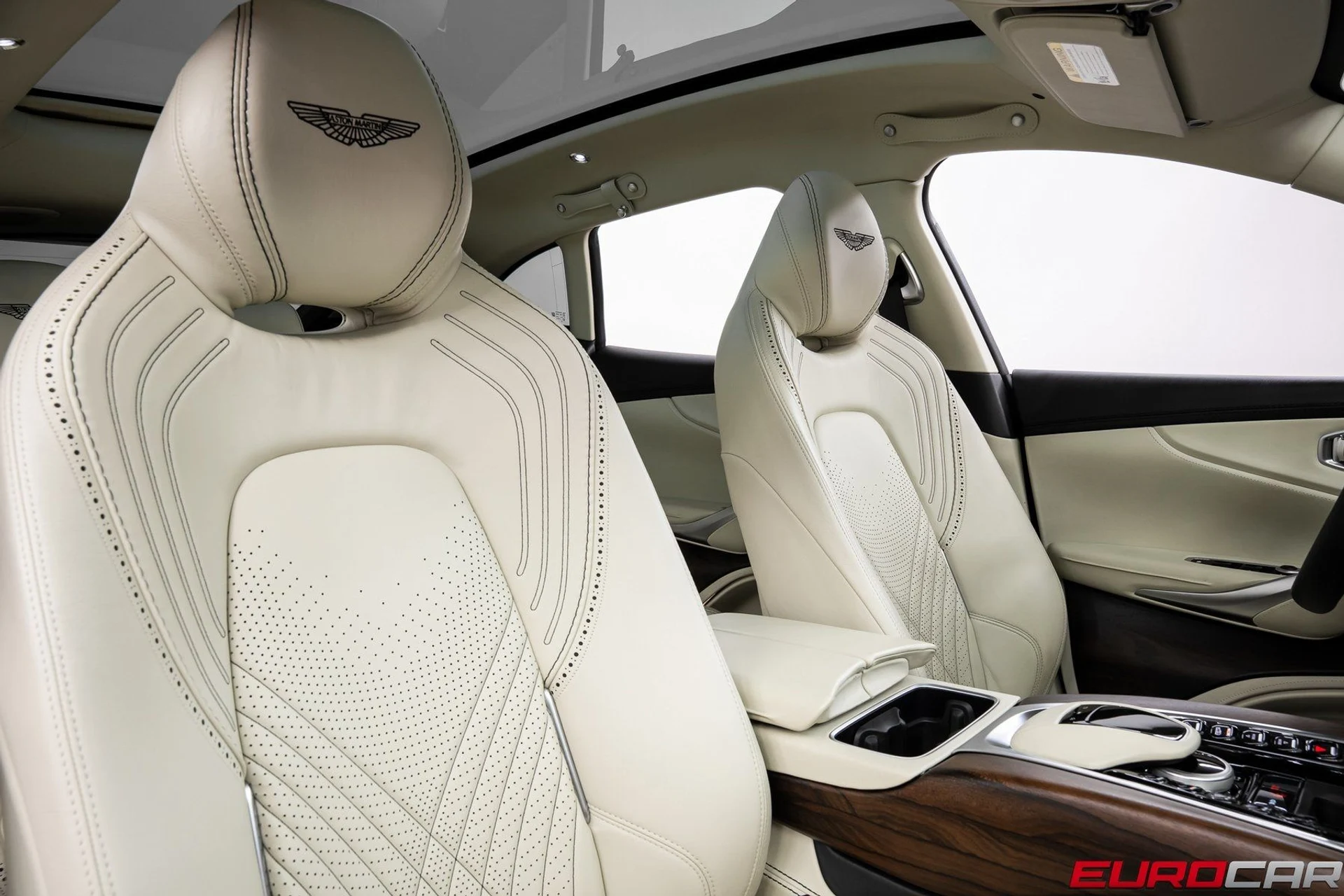 mph034_3664859752_image_35_238c67818e