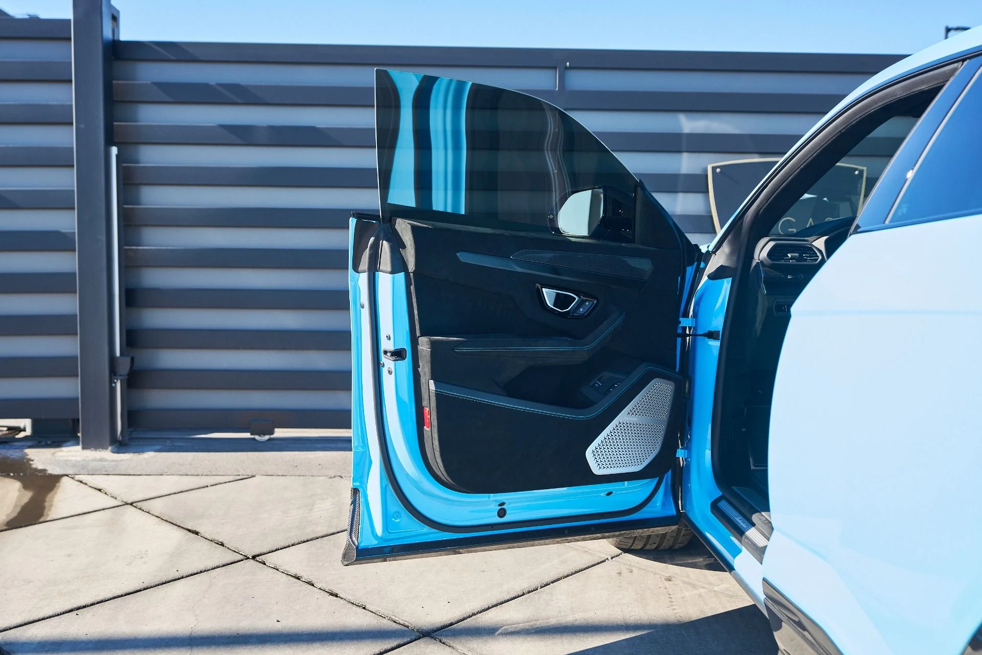 mph034_3673484838_Used_2024_Lamborghini_Urus_Performante_1764957625_ea3a8d92d8