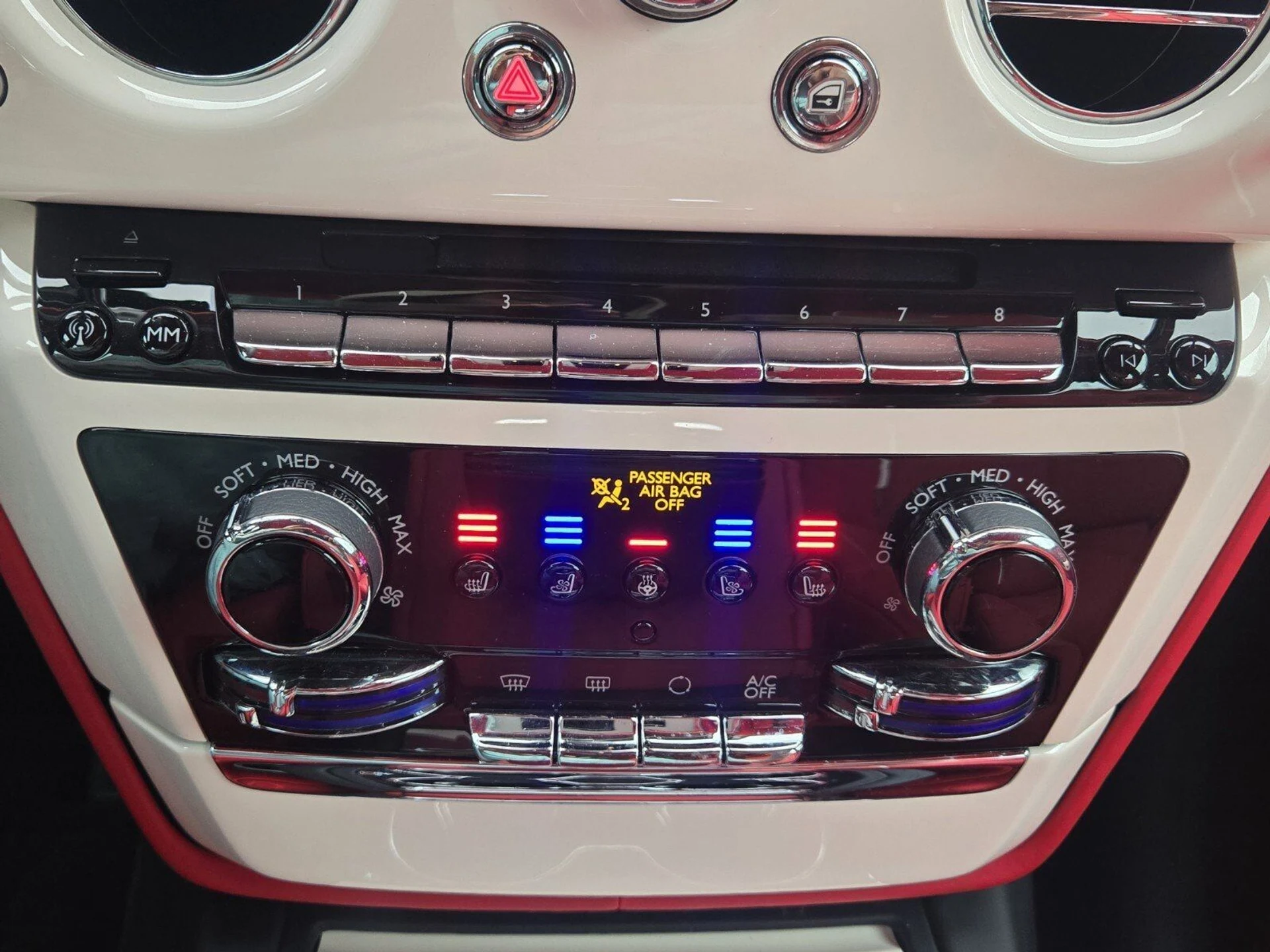 mph034_3674493375_3a5faa6982891c6167338a3c4581097ax_7527ec435a