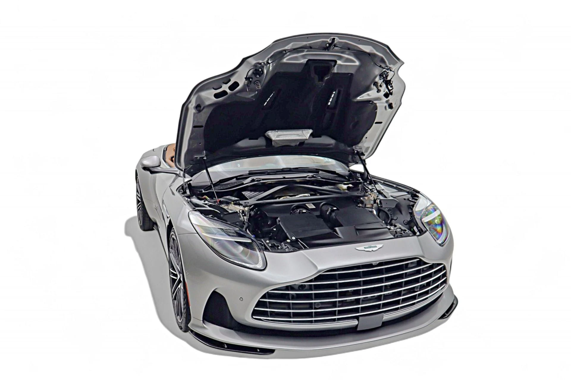 mph034_3691306816_Used_2024_Aston_Martin_DB_12_Volante_6af6fa3ed7