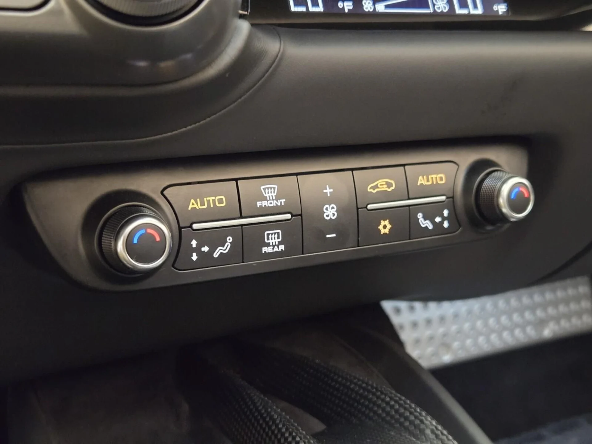 mph034_3691585194_Used_2022_Ferrari_812_GTS_1765263637_0b57d696e5