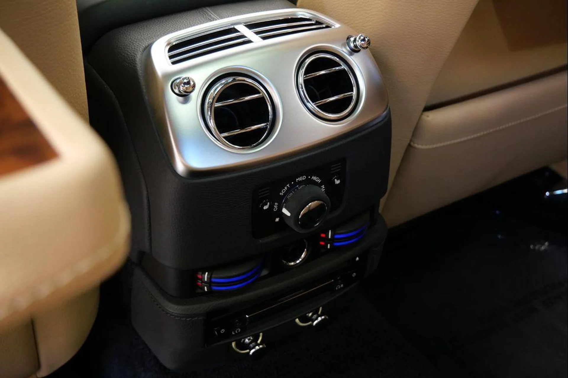 mph034_3705146205_u4_Mm_Zg5haqy_Noyc1_S1rc_Epl0i2_Q_30dfd232d9