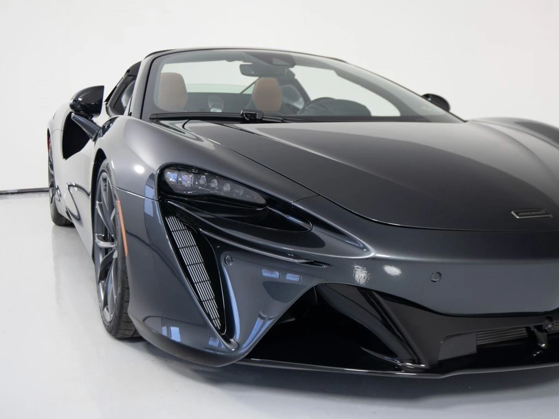 mph034_372094223_5c8da95af8cd4d73d4ad542f0b742f1bx_246796191f