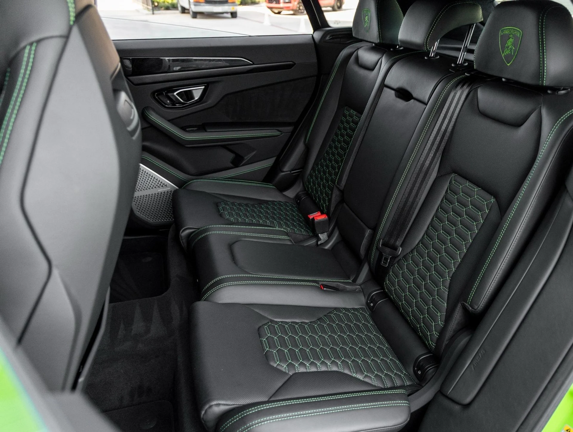 mph034_372941924_35_5317ccac58