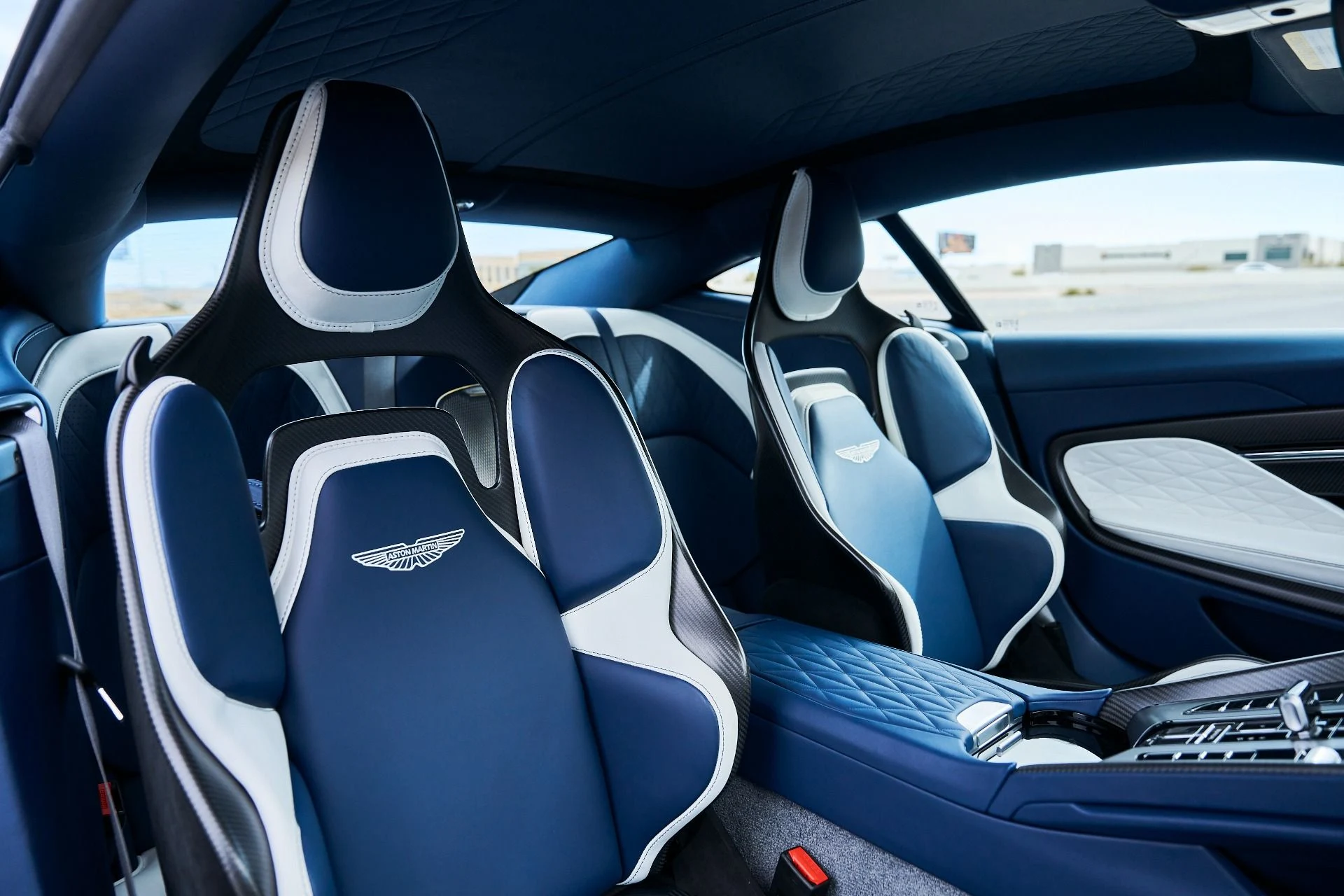 mph034_3736115420_Used_2024_Aston_Martin_DB_12_1772677942_2ef5559755