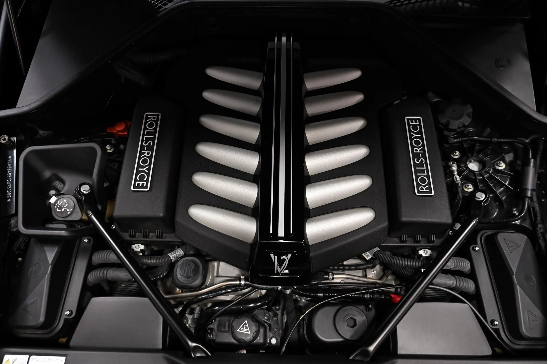 mph034_375233250_Used_2012_Rolls_Royce_Ghost_Base_1789141578_543a15d5a6