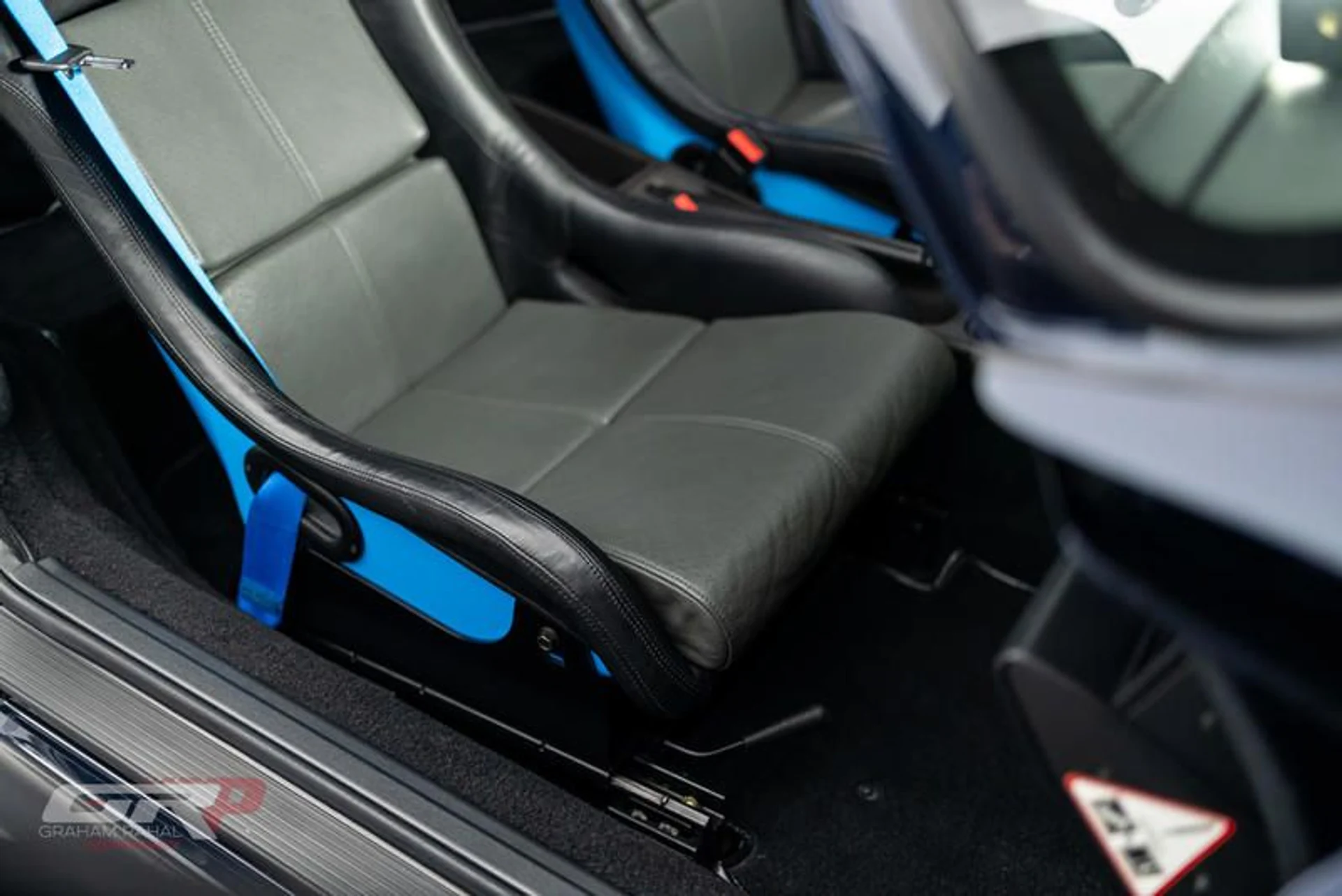 mph034_3755597540_6_E19_F60_A_4_AFE_4_F0_E_8_C95_22_BD_3_F2_F5_A61_6d75218ad0